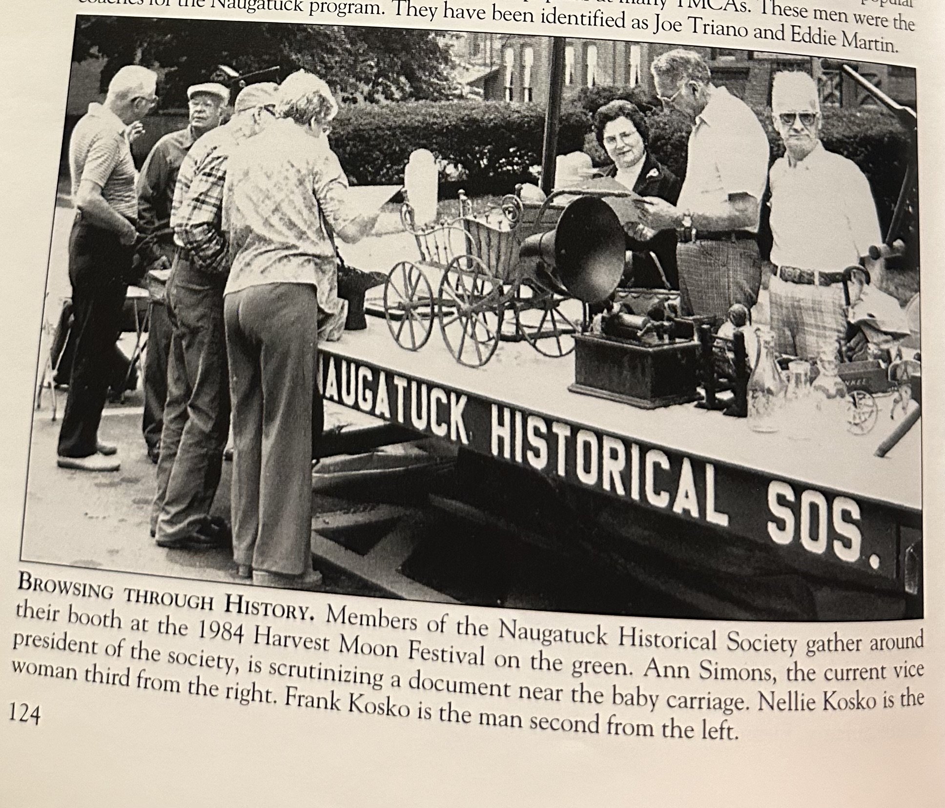Images of America - Naugatuck & Naugatuck Revisited
Dana J. Blackwell and The Naugatuck Historical Society (November 1, 1996) Ron Gagliardi (August 25, 2004)