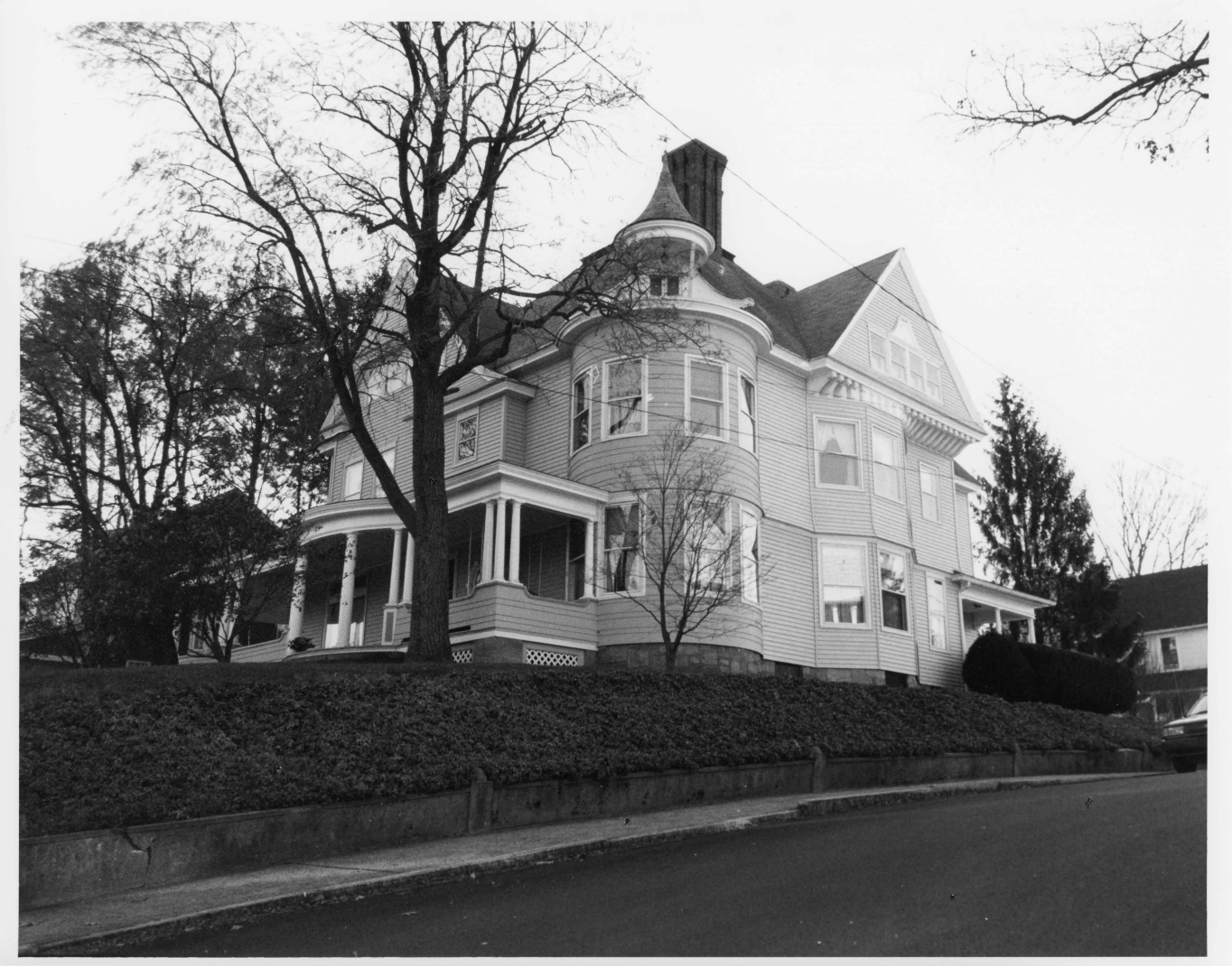 Photographer: Cunningham Preservation Associates, LLC Date: 7/98 to 11/98