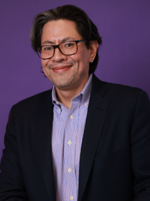 Jerry Vilacres headshot 300x400.png
