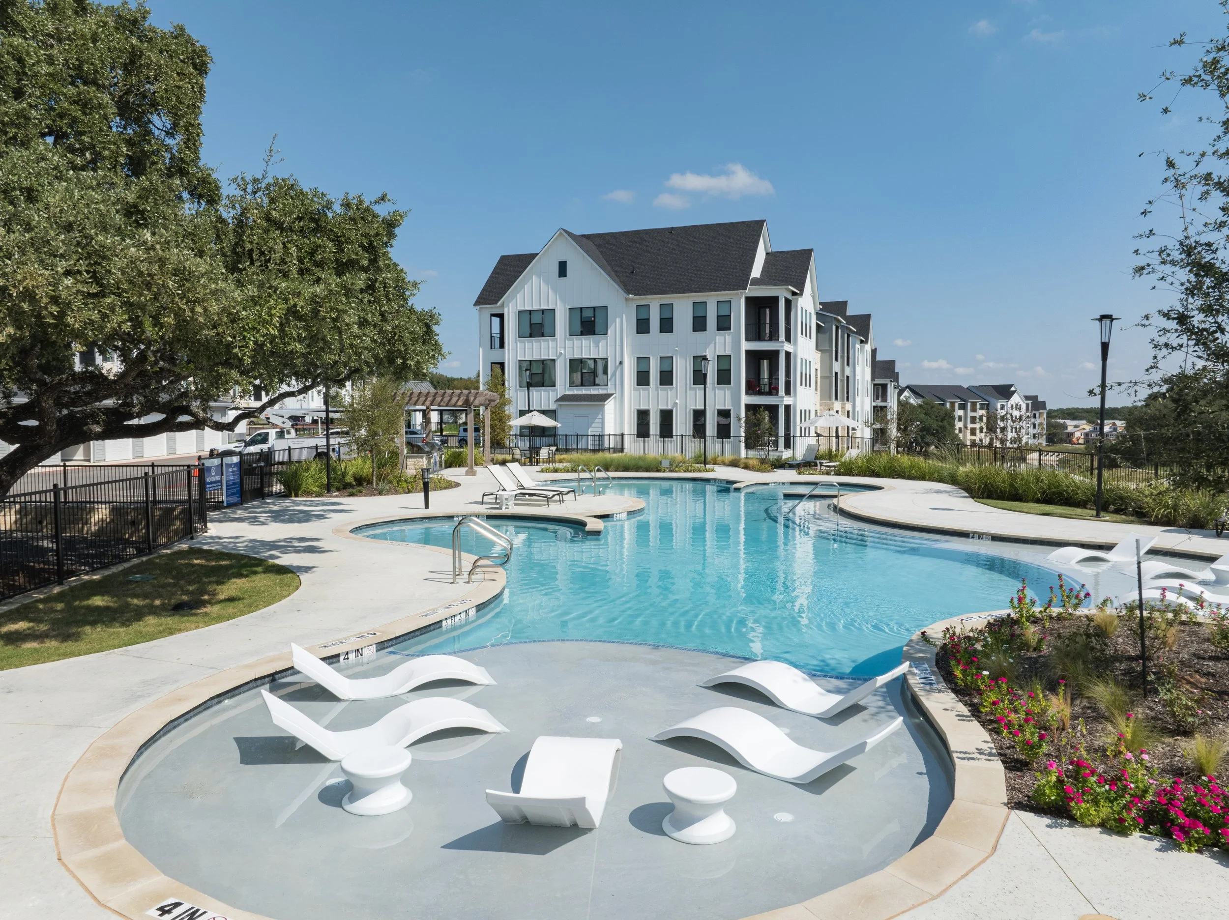 WatersEdge-50.jpg