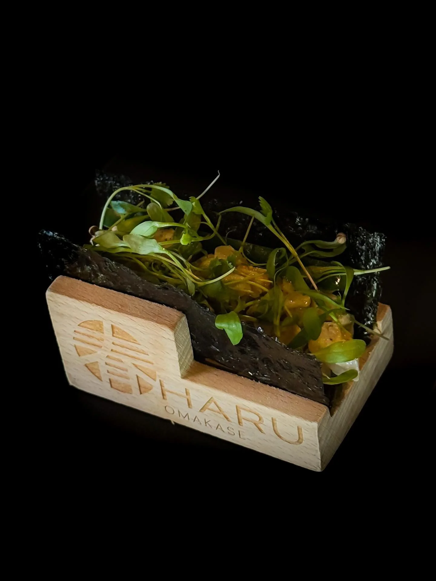Crisp nori, fresh greens, fresh seafood and rich flavors &mdash; the perfect harmony at Haru Omakase. 🍣🌿 #Omakase #HaruOmakase #FoodArt