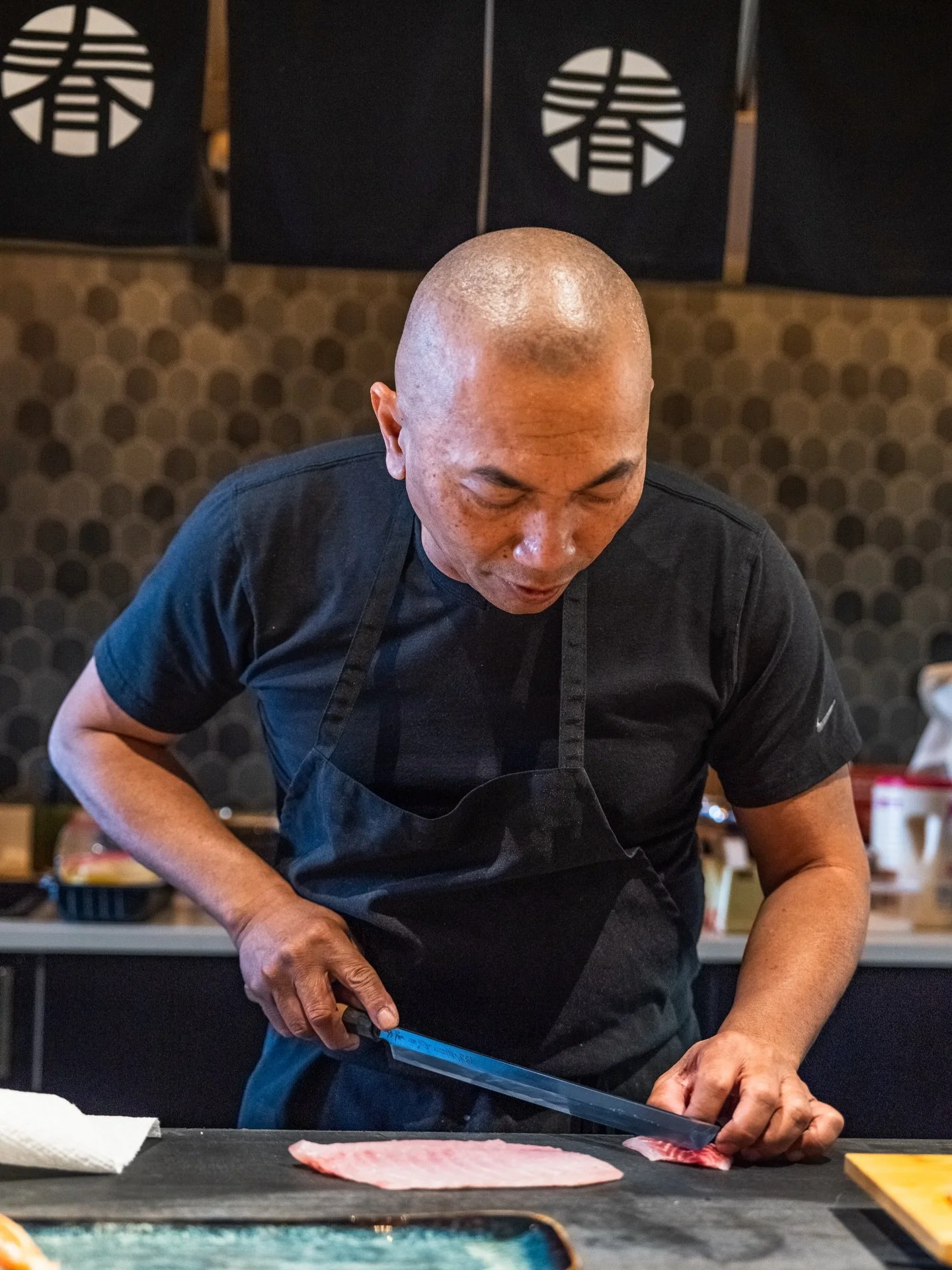 Behind every course at HARU Omakase is a story told through precision, technique, and an unwavering respect for the craft.

From sourcing seasonal fish to executing each cut with intention. Chef Yudi guides every guest through The Tour, an experience