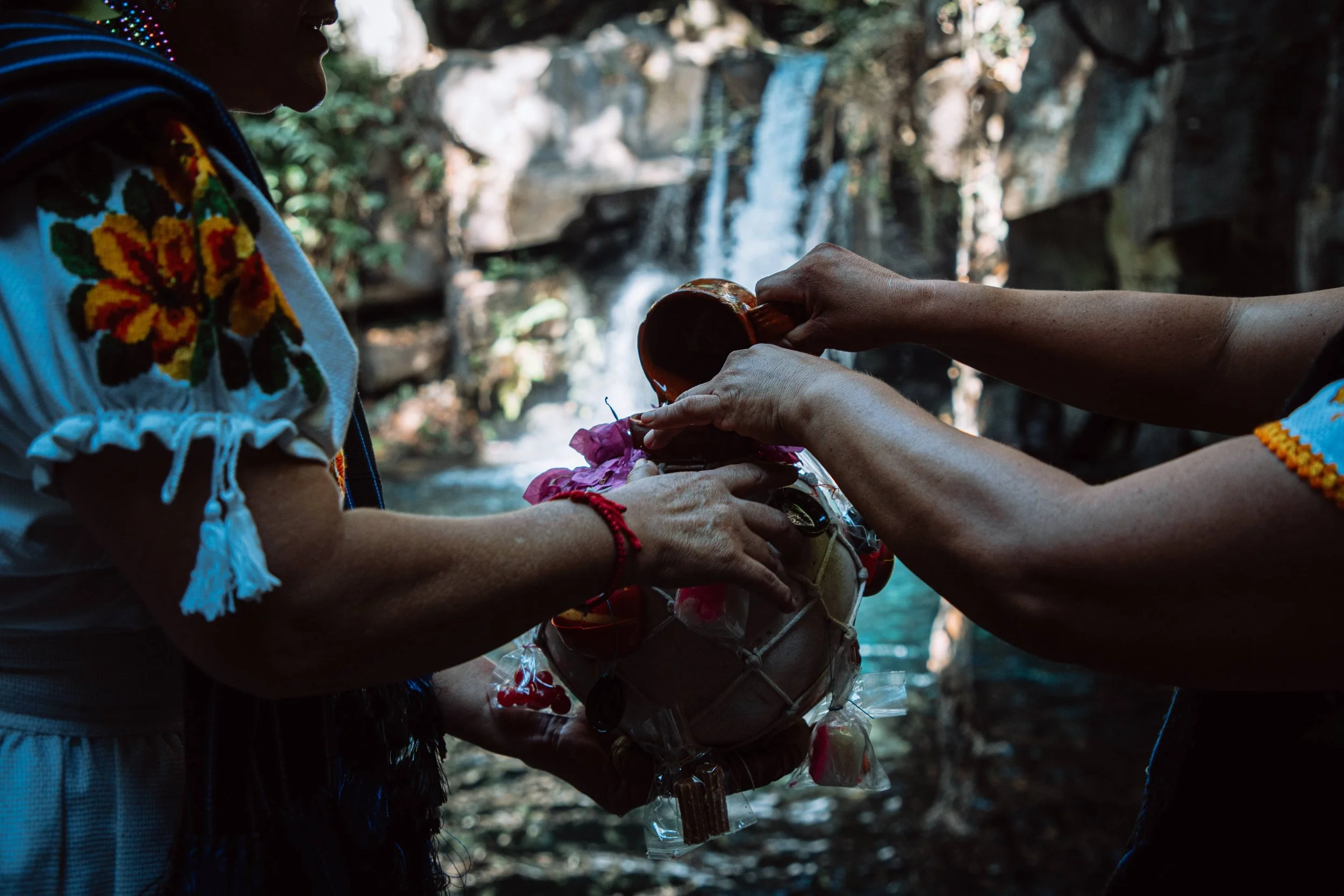 ritual-aguadoras-uruapan-fotografia-documental-parque-nacional.jpg