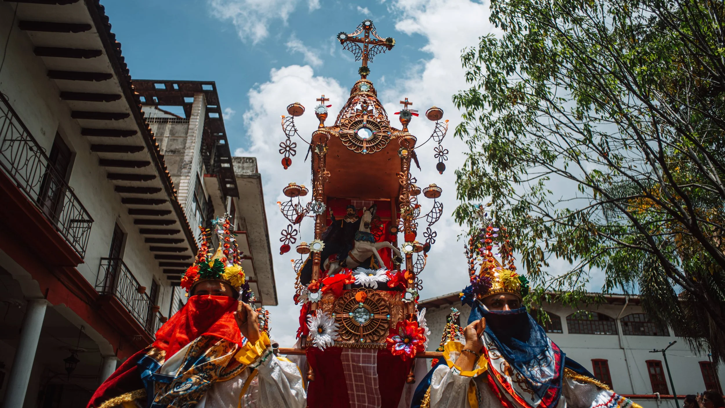 BARRIO SANTO SANTIAGO 2025-5.jpg