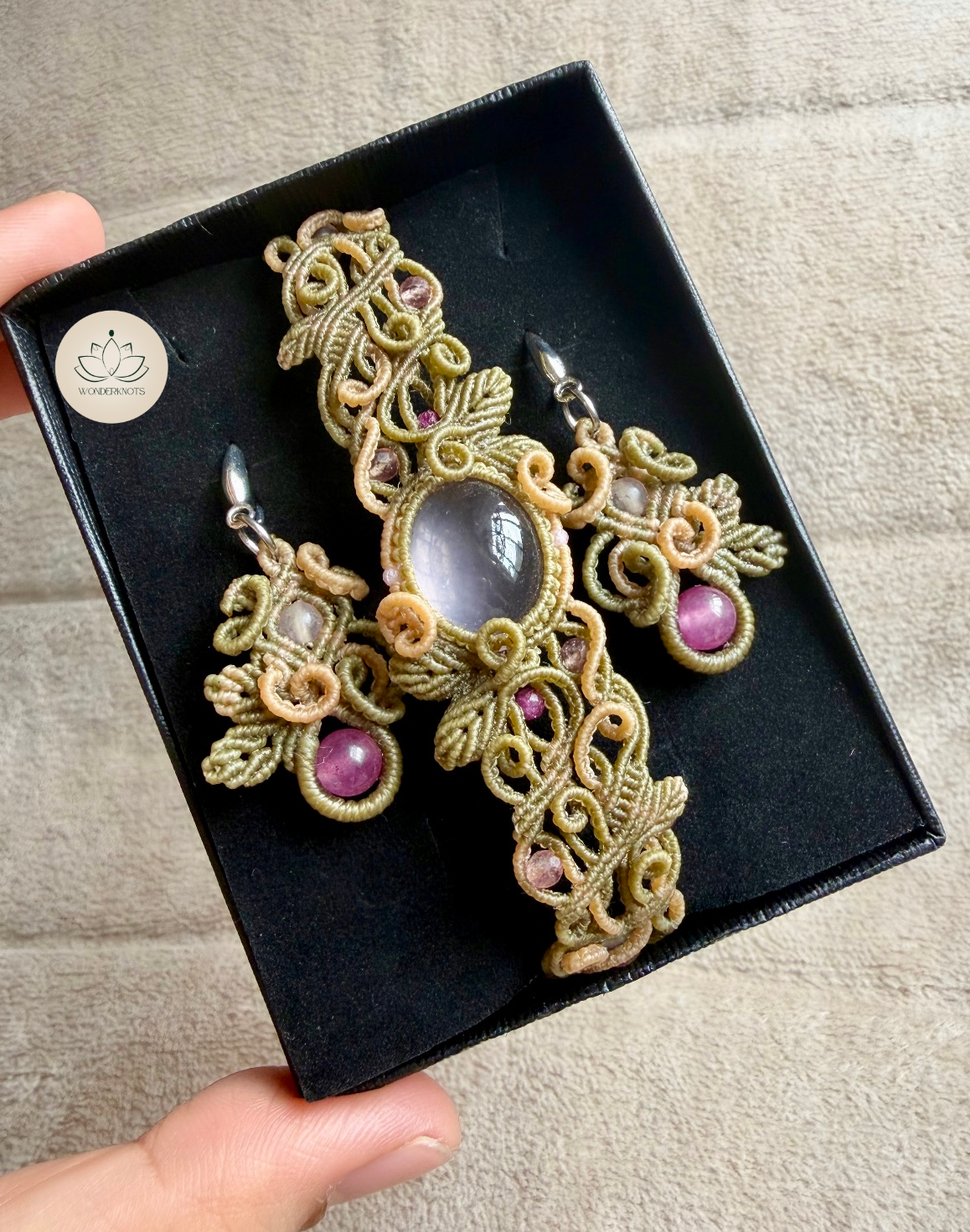 Rose Quartz (with earrings)