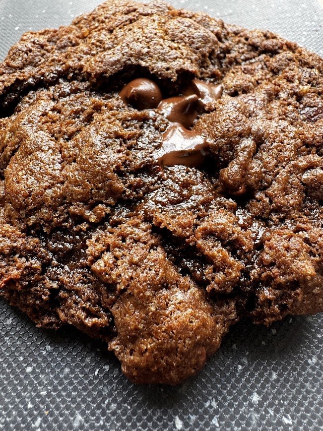 TRIPLECHOCOLATE CHUNKCOOKIE