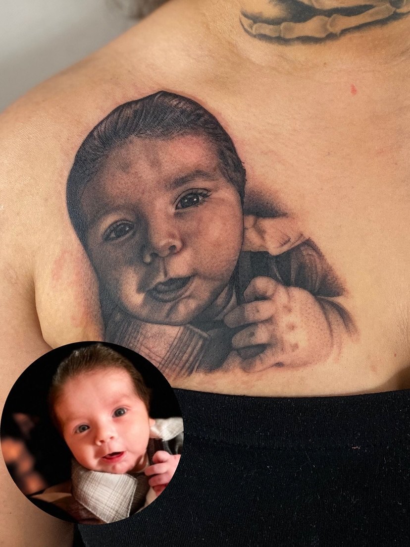 Baby portrait from a few months back 😊