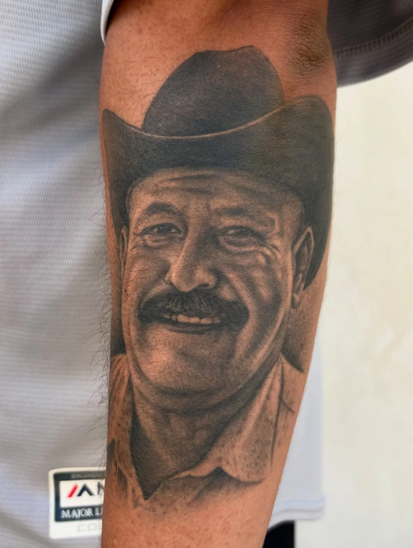 Healed picture of Manny&rsquo;s portrait ❤️&zwj;🔥

#ladianuchis #explore #healedtattoo #latattooartist