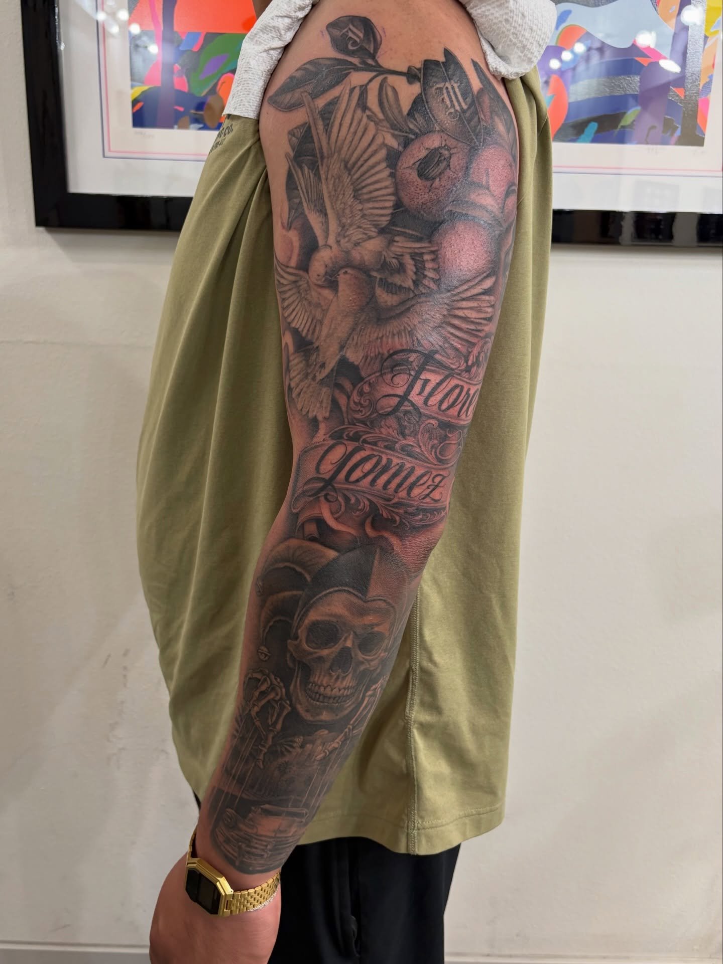 Some progress on Valentin&rsquo;s arm ✍️

#ladianuchis #tattoosleeve #dtlatattooartist #blackandgreytattoo