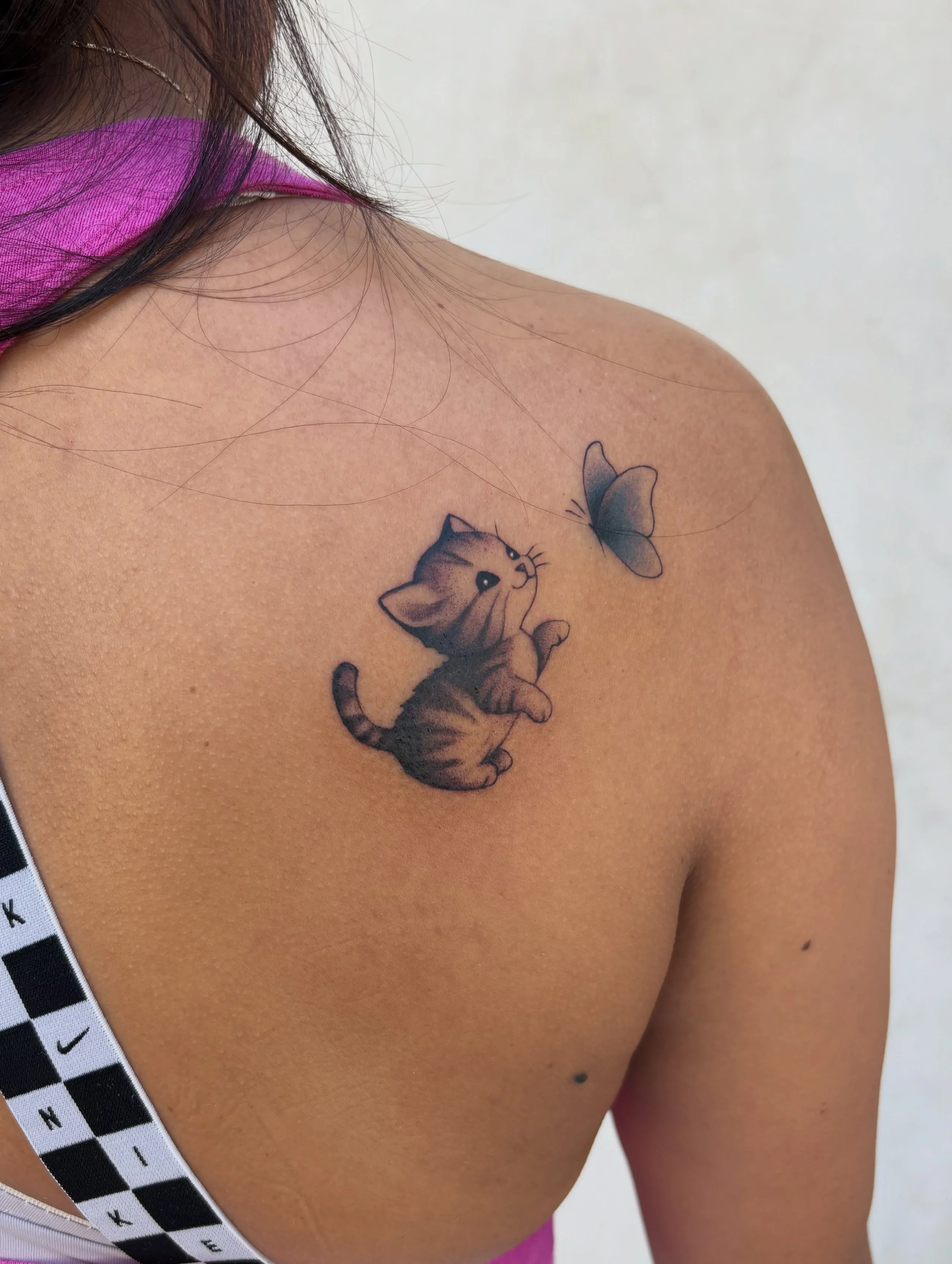 Some pet themed tattoos for Gloria 🐱🐾 gracias Gloria siempre un placer! 💗

#ladianuchis #ladianuchistattoos #pettattoo #dogtattoos