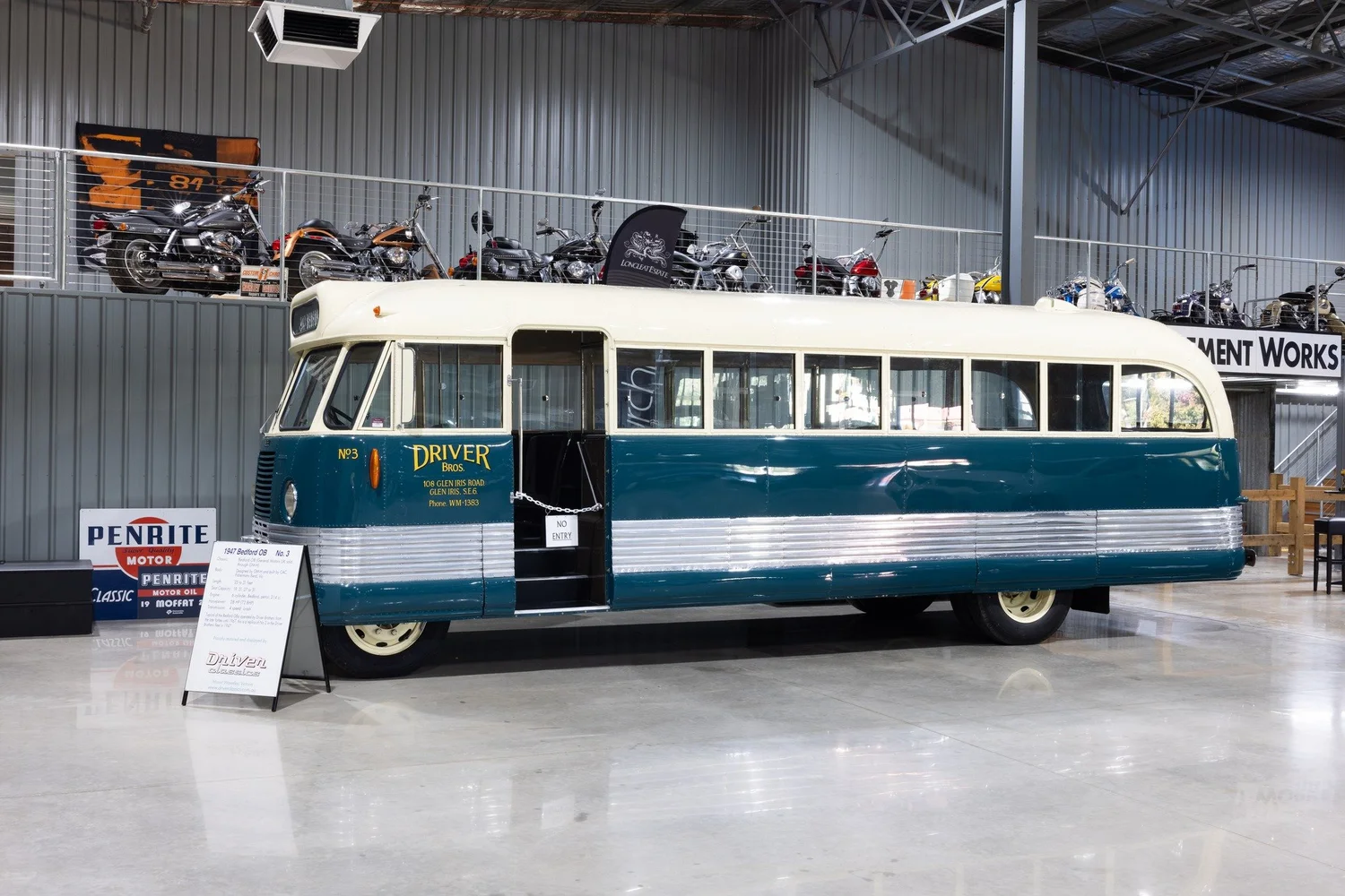 A classic coach at MOVE