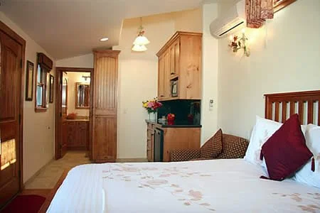 Balcony Room