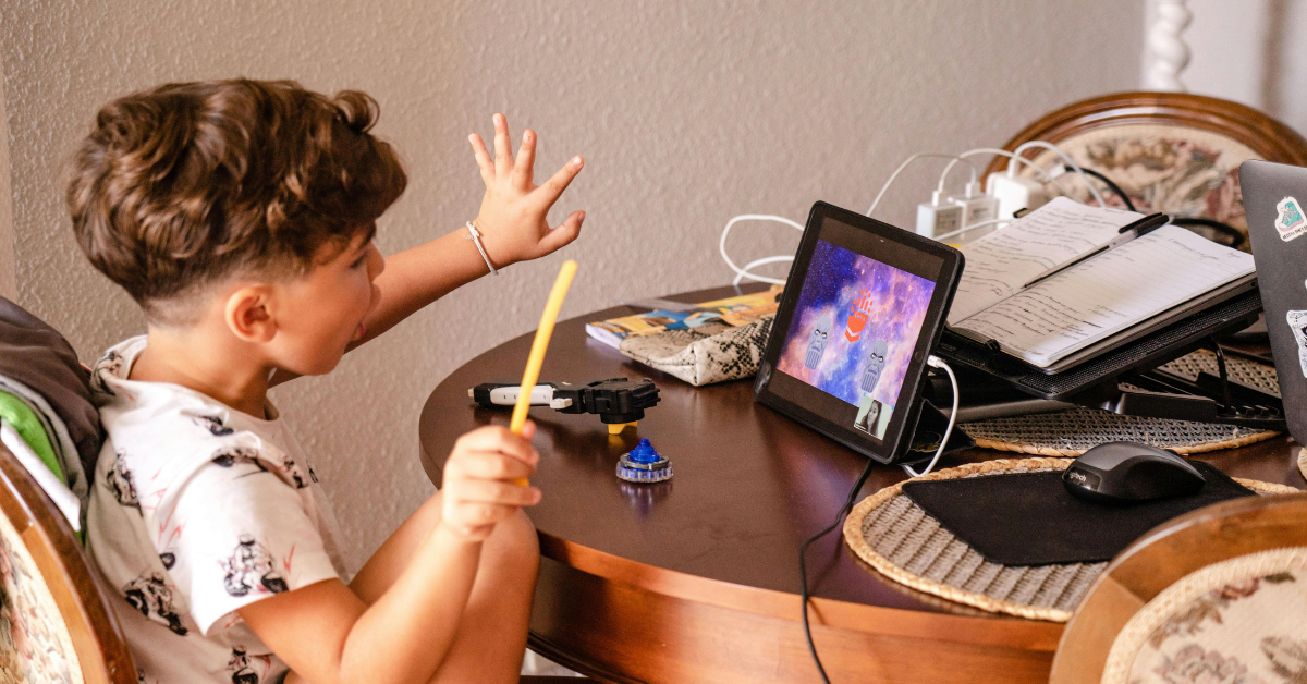 Balancing Screen Time and Creativity for Kids