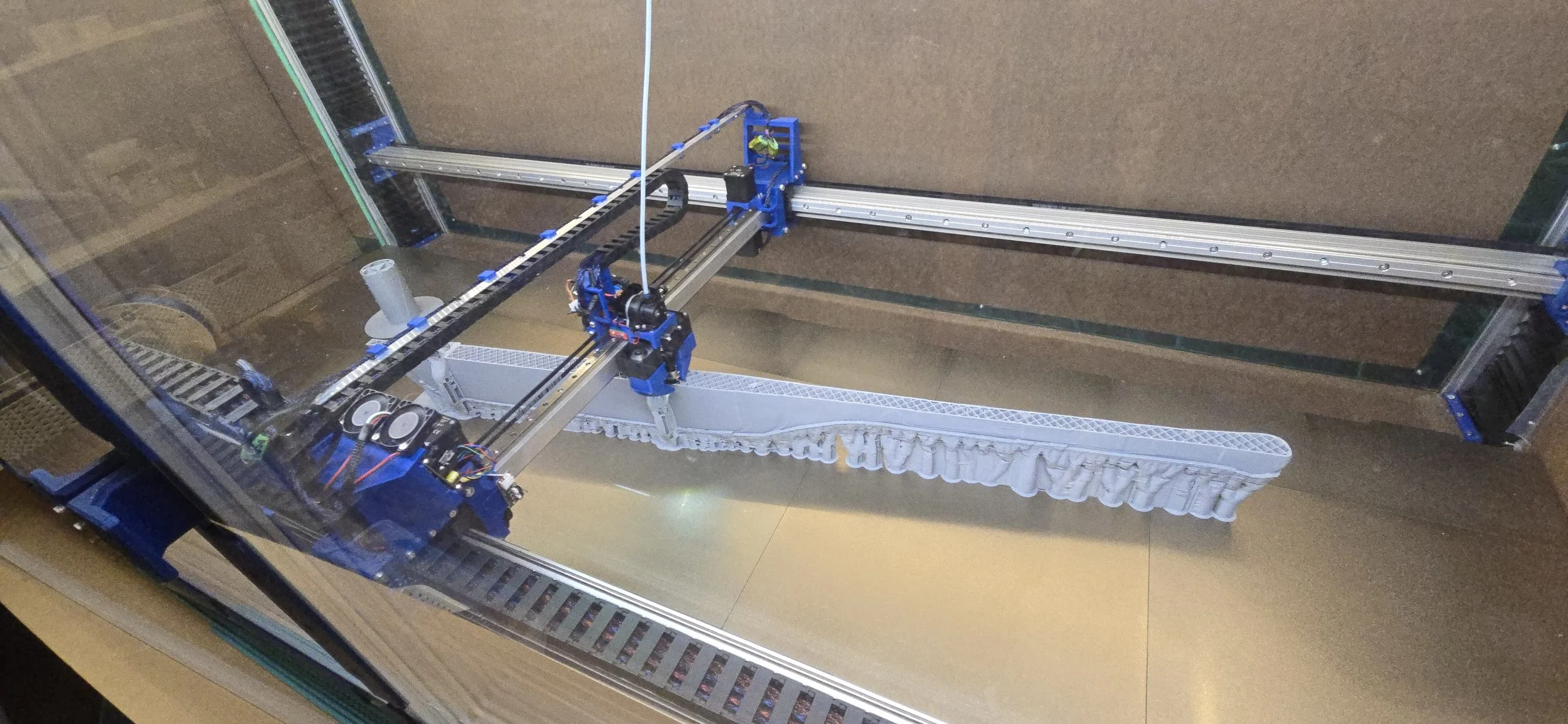 Test print of a greatsword, failed due to chamber temperature getting too high.