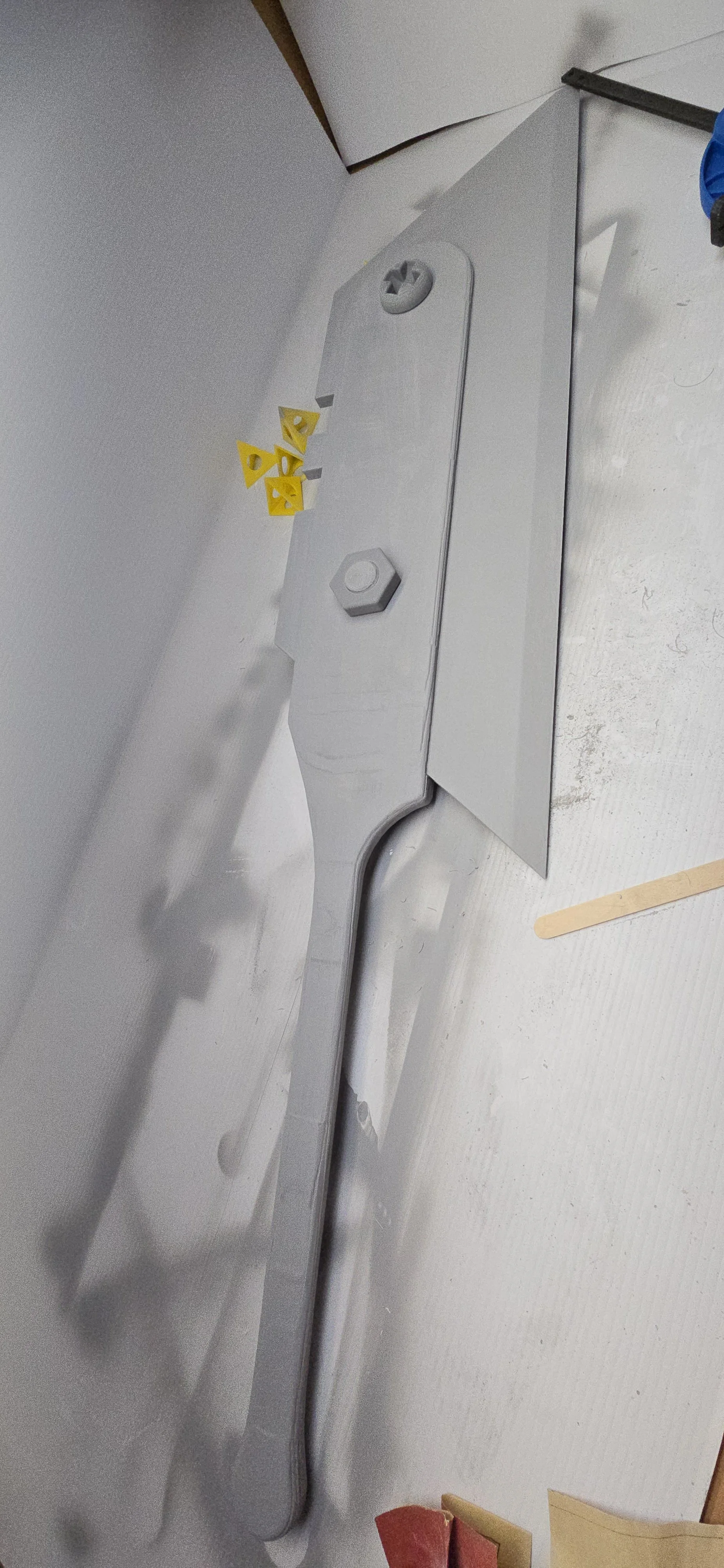 Greatsword print primed for painting.