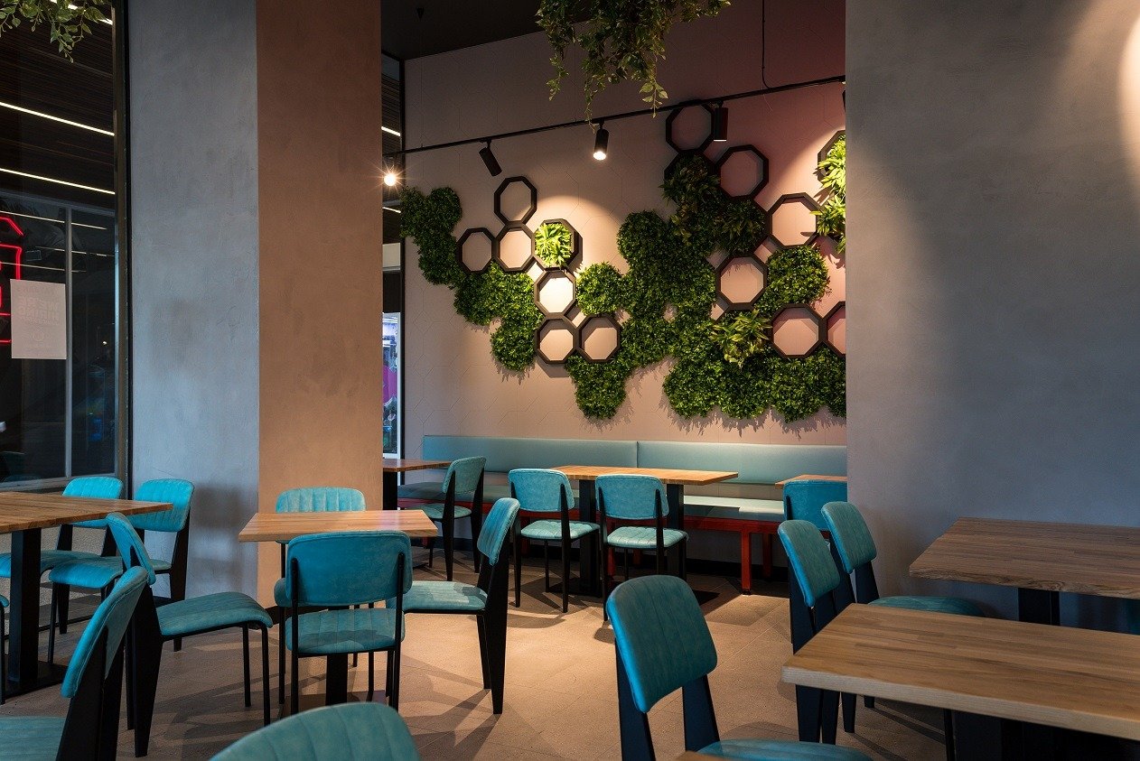 Luxe Commercial Projects Fat Jak's 9g.jpg