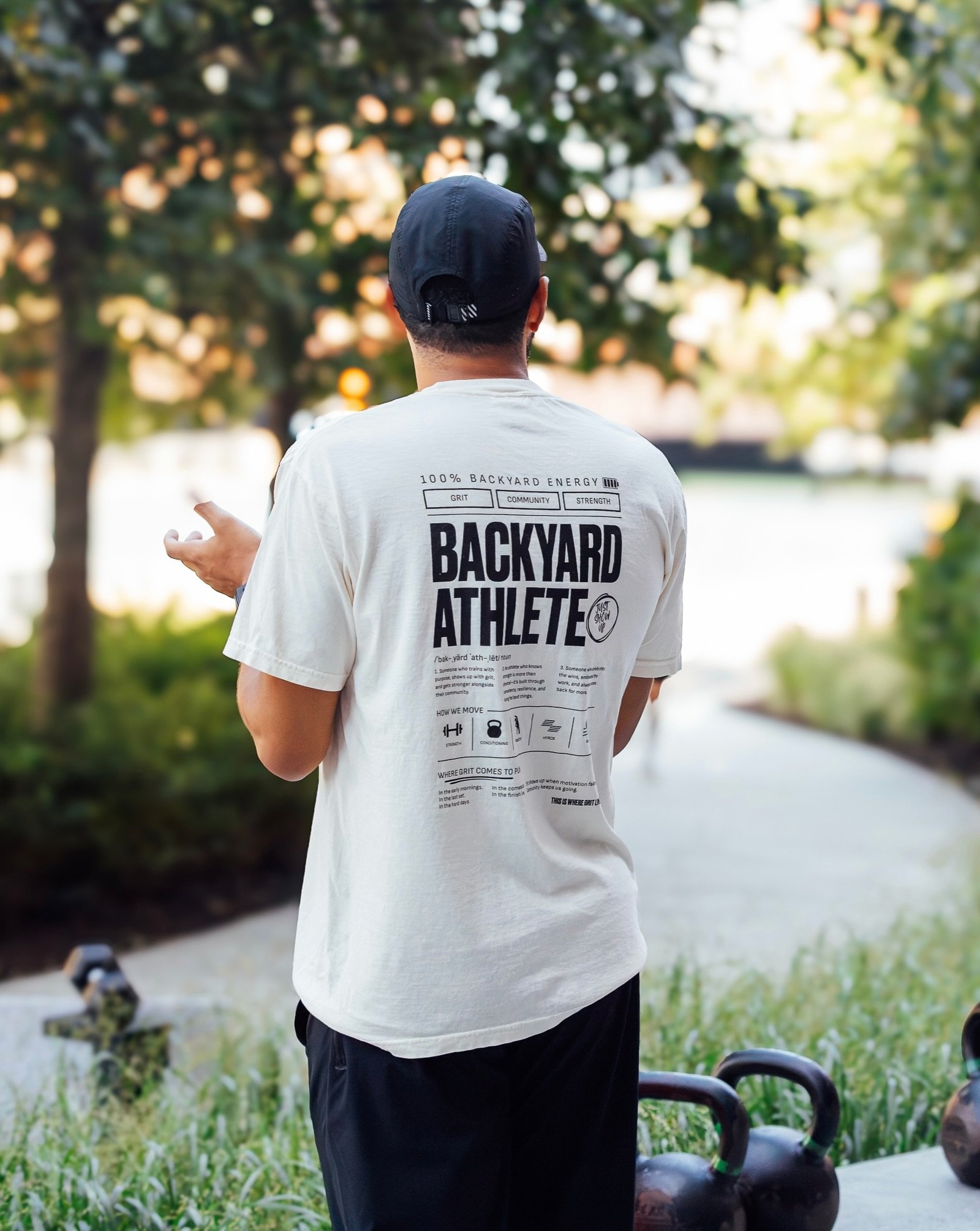 BACKYARD ATHLETE. 💪

The Brawl tees you&rsquo;ve been asking about are officially up for grabs. $35 + very limited quantities. Don&rsquo;t sleep on it.

📸 @jordankines
