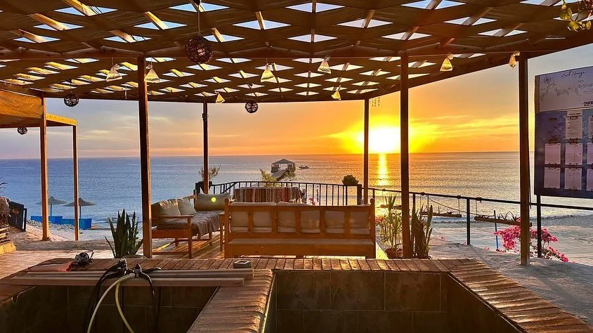 Early mornings at our beautiful diving Center! Thank you Anne Marie Stein for capturing this special moment!