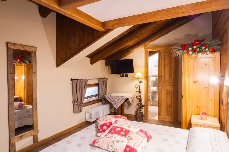 buole de neige room1.jpeg
