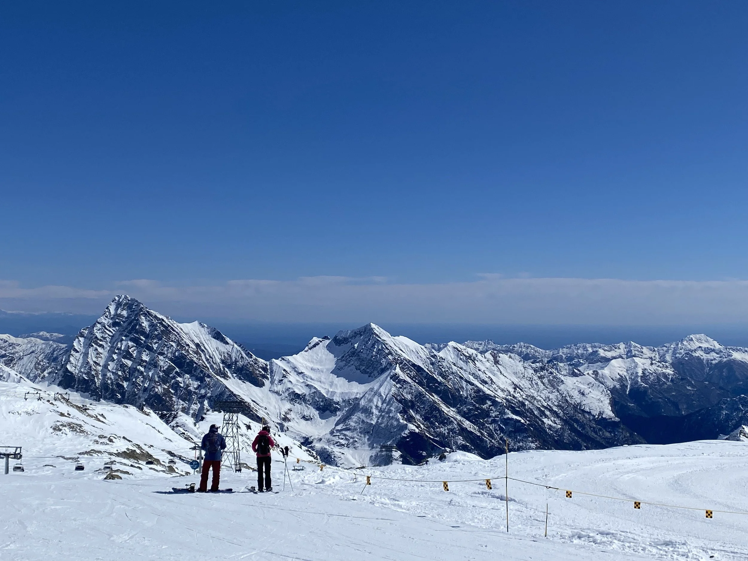 Monterosaskiing1.jpg