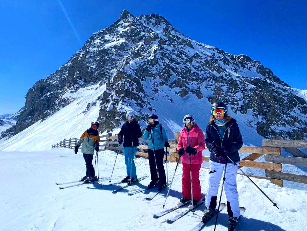 February Ski &amp; Yoga Retreat in the Italian Alps (Champoluc, Monte Rosa) 