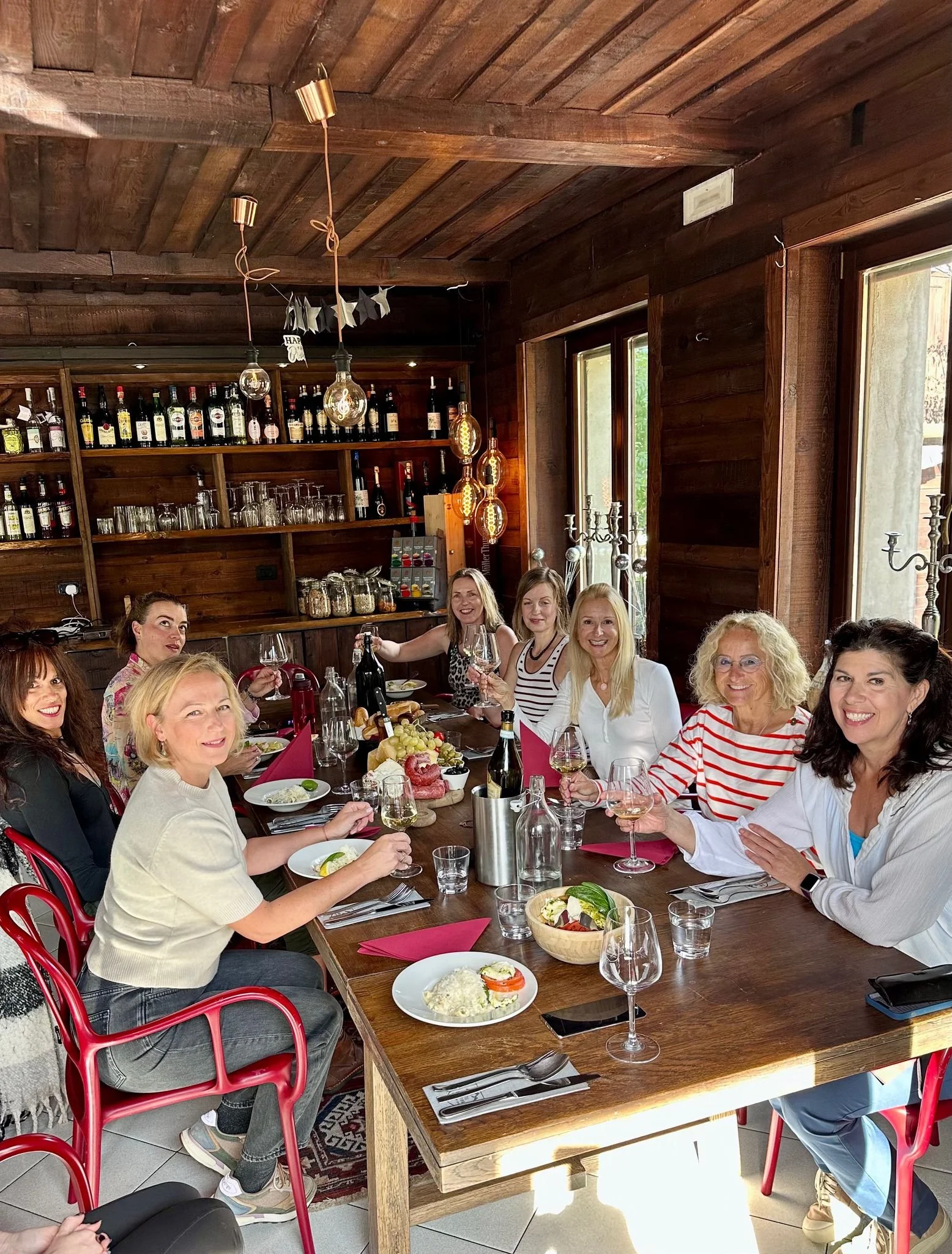 AVH_dinneratretreat.JPG