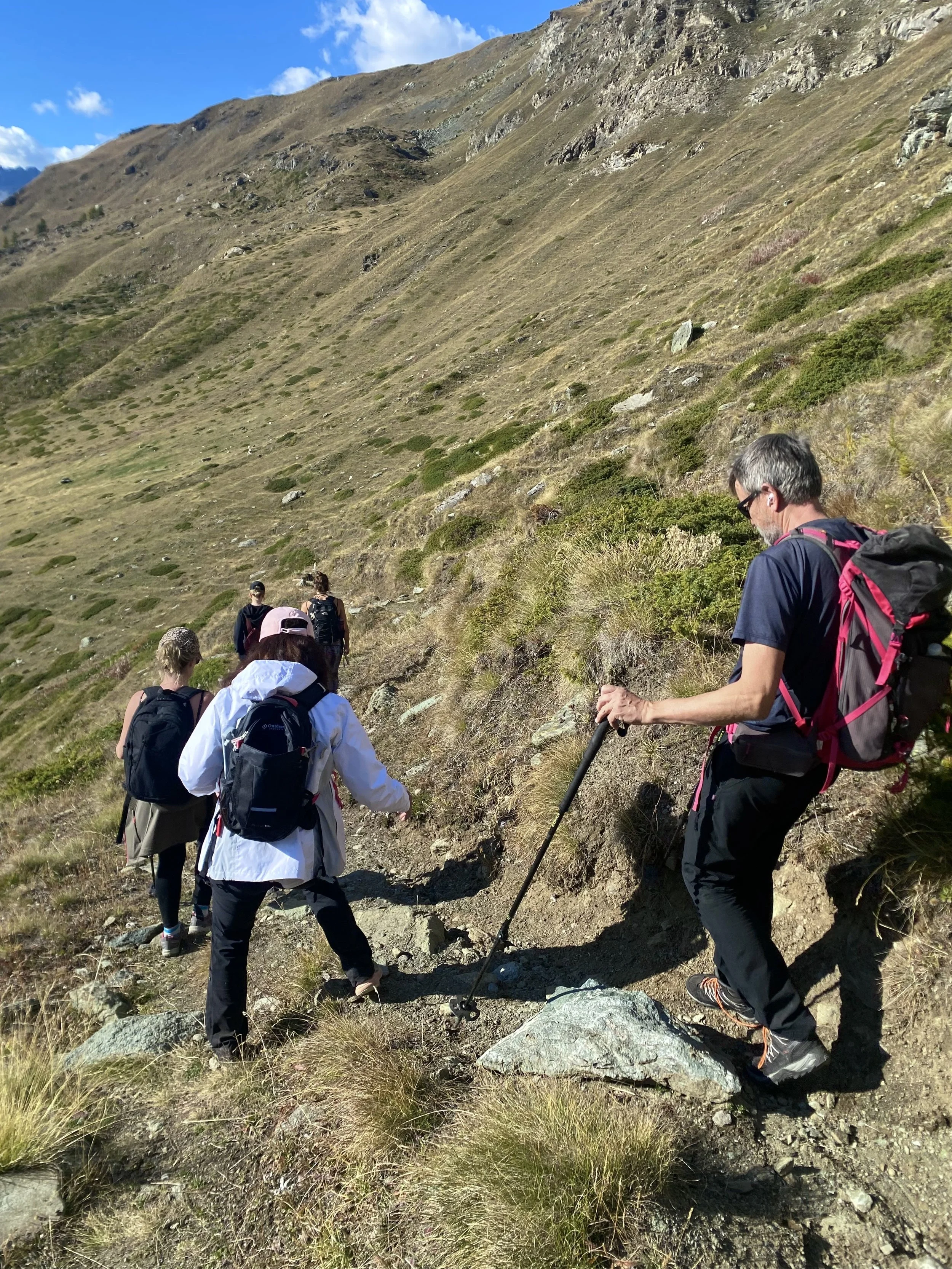 guidedhikingaostavalley.jpeg