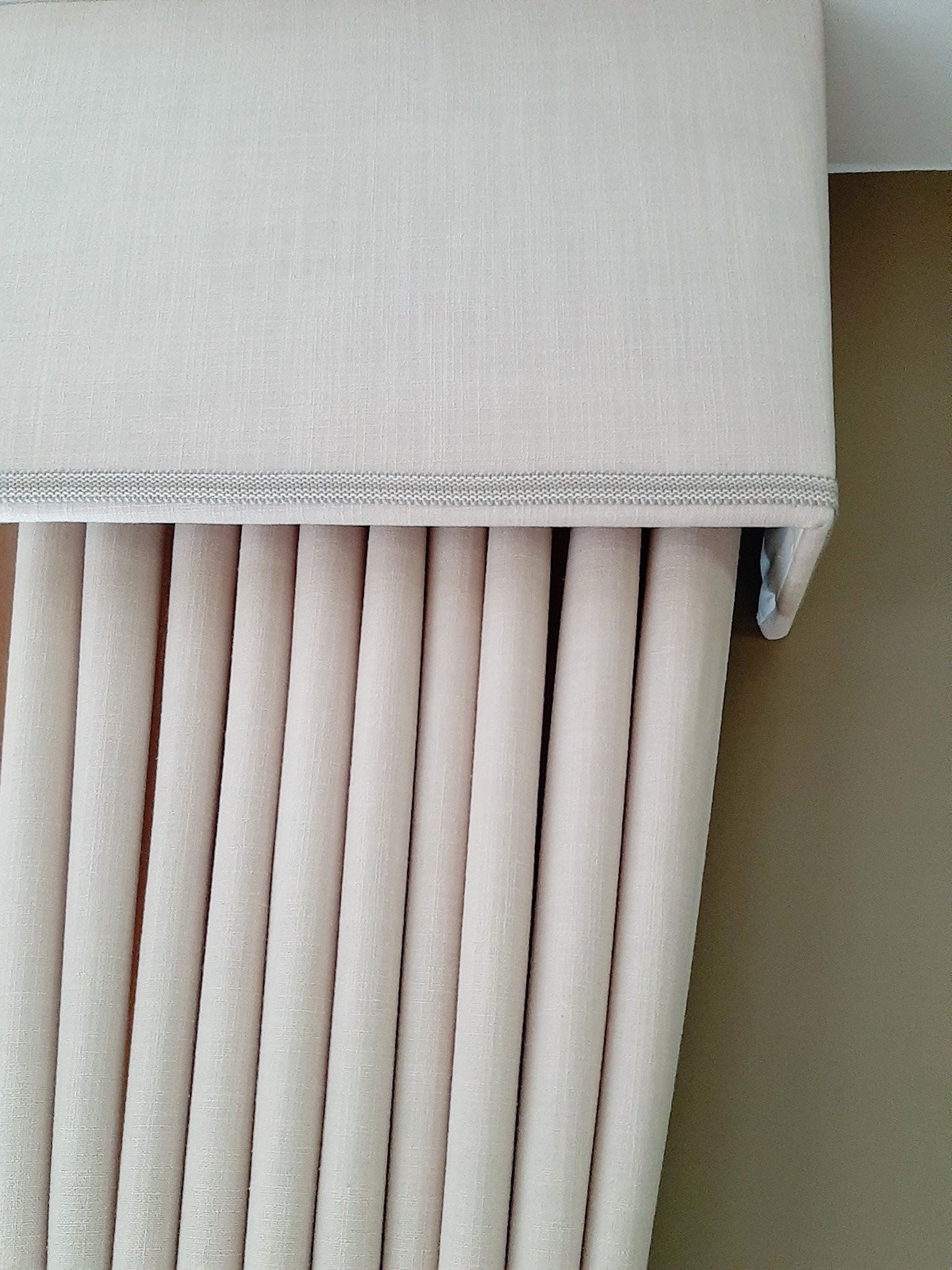 Straight Pelmet with Pencil Pleat Curtains.