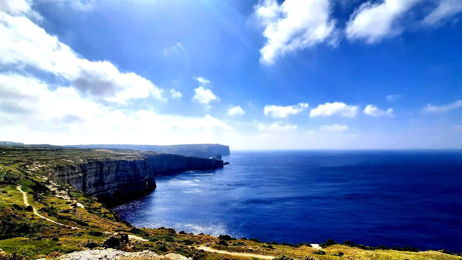 Portrait Cliffs Dwejra Gozo.jpg