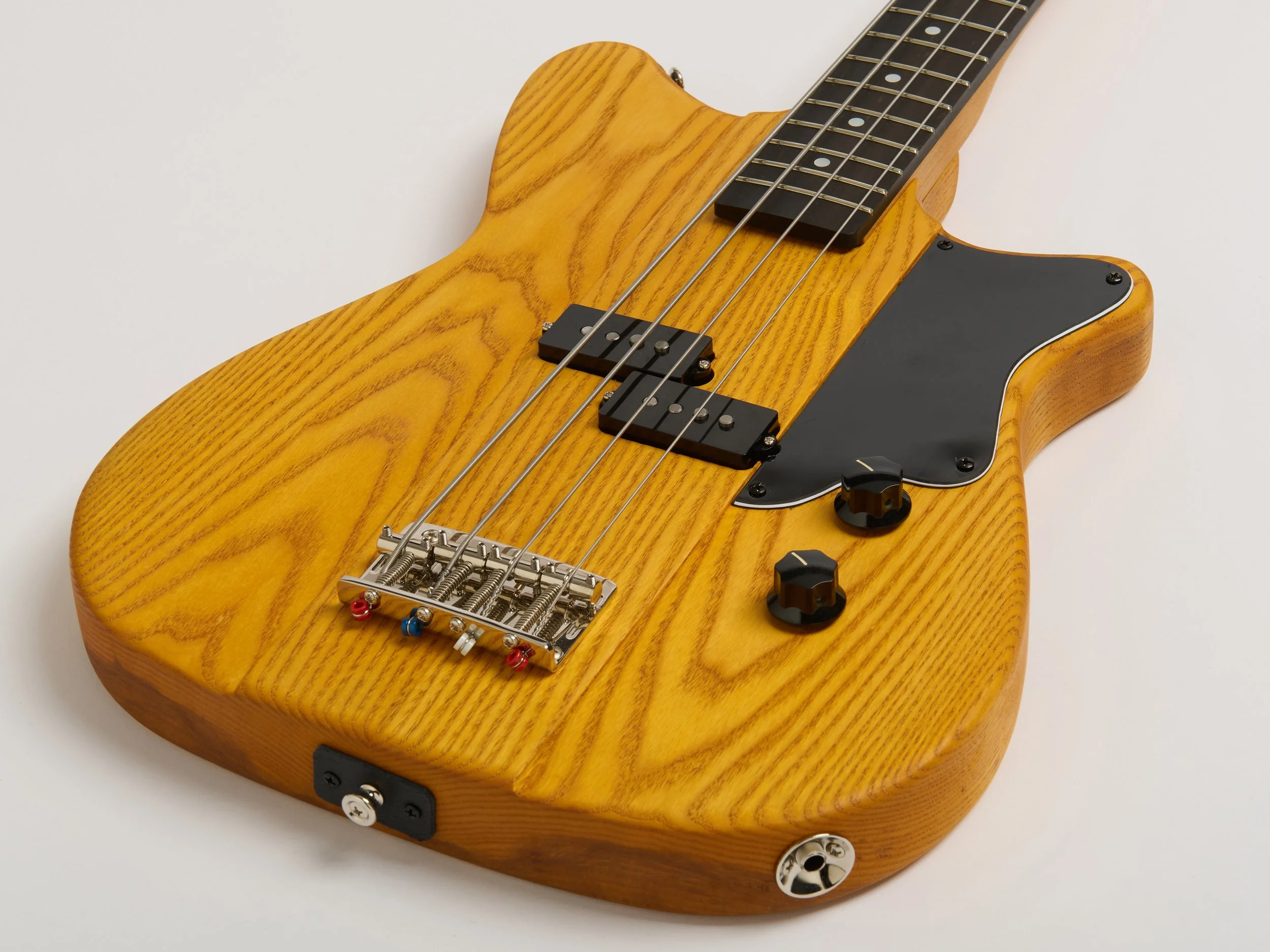 SAMSA - G Medium Scale Bass