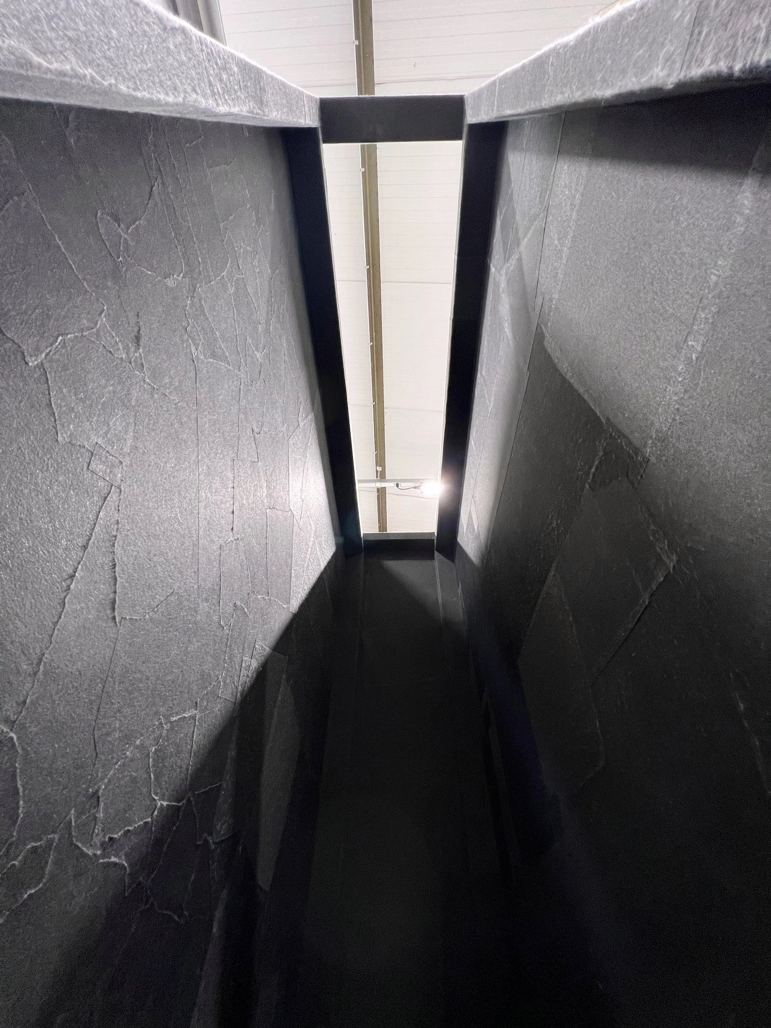 Cavern from the inside, top up view