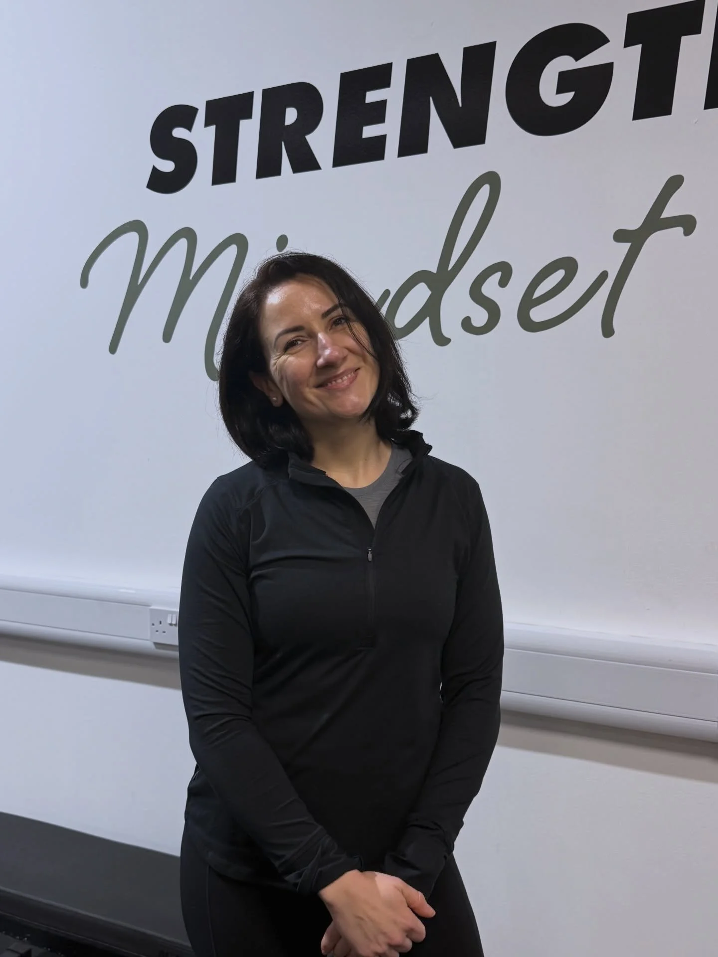 Happy 40th birthday 🥳 to the incredible @coach_eliza_s! When Italy wasn't possible, @r.h.mua and @lucieu2412 brought a taste of Italy to her!

#birthday #friendship #coach #love #strongmom