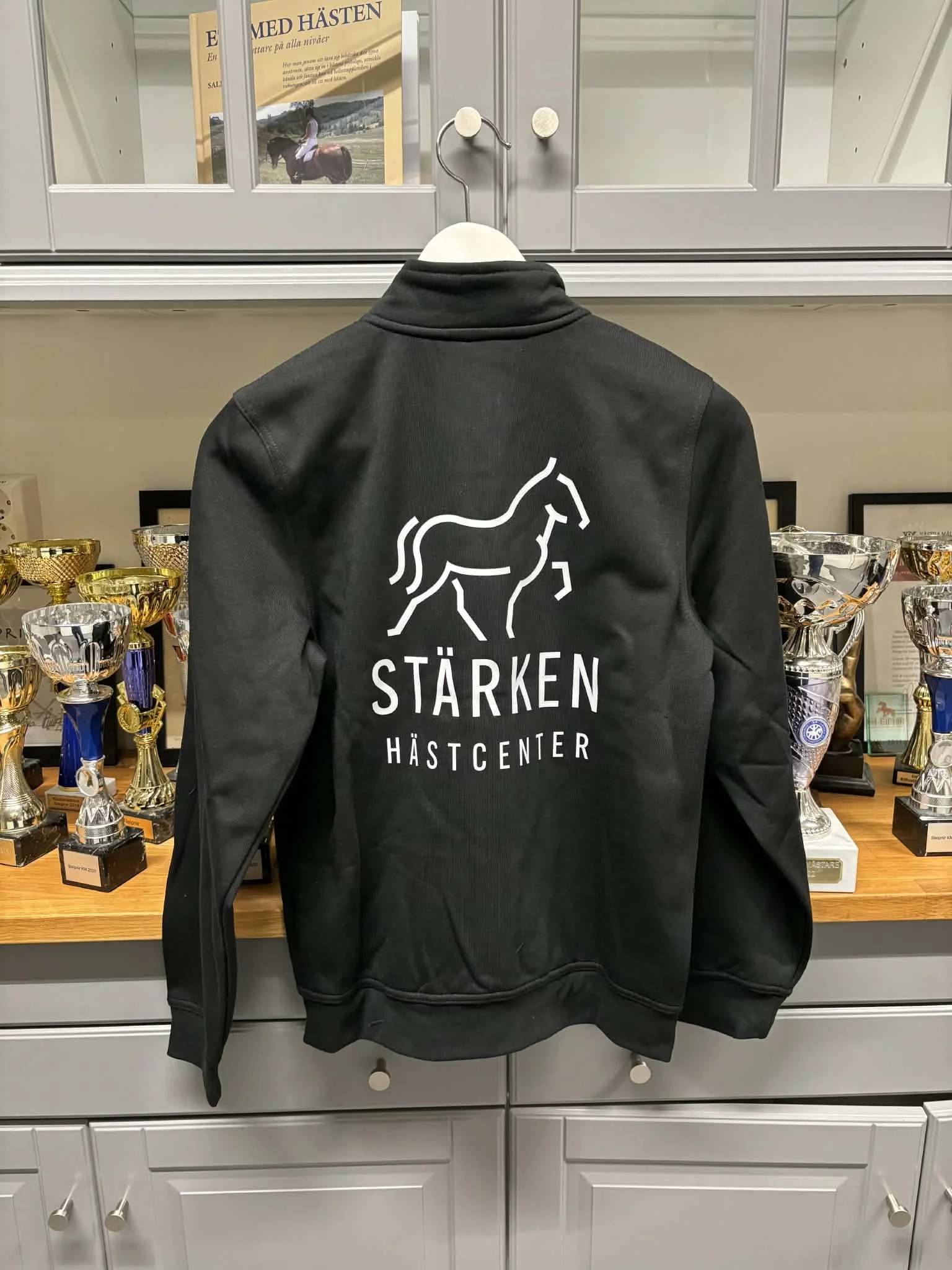 Stärken Cardigan