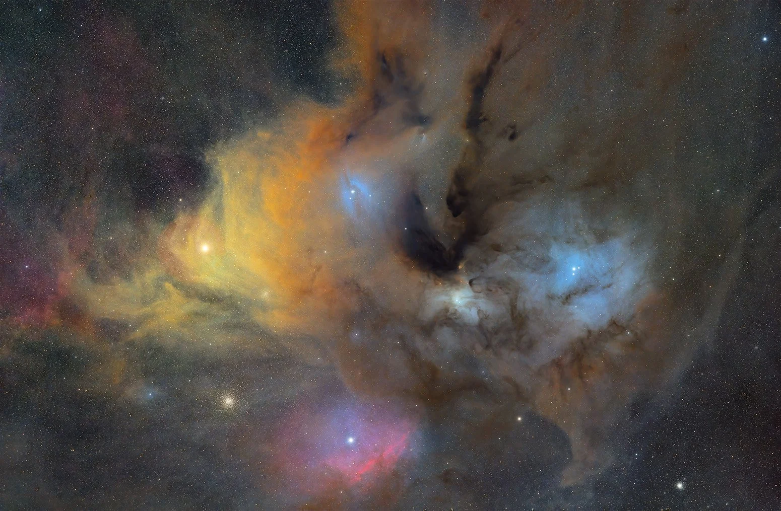 Rho Ophiuchi Cloud Complex by Chen Yu Huang