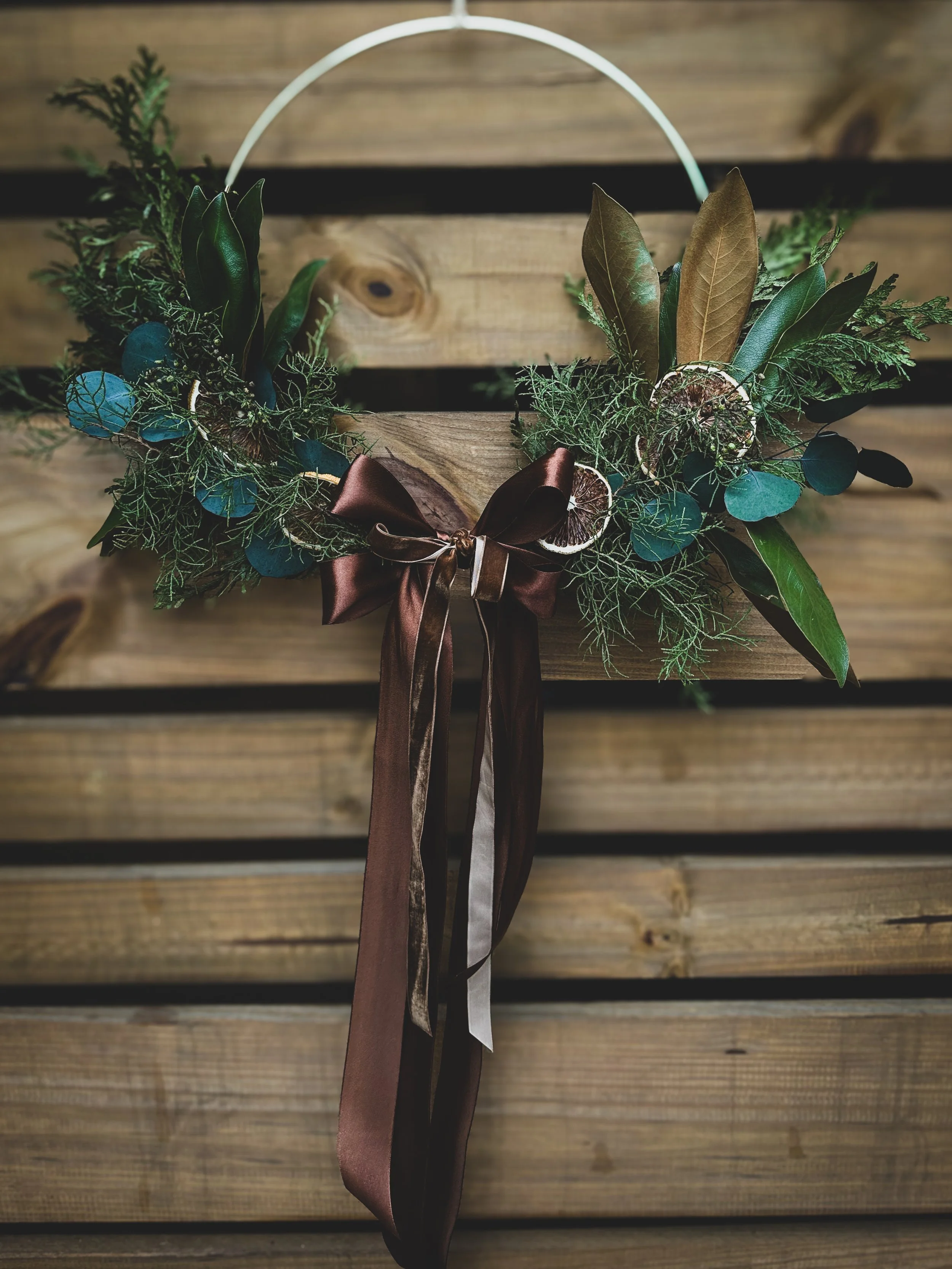 Evergreen & Magnolia Interior Wreath (Large)