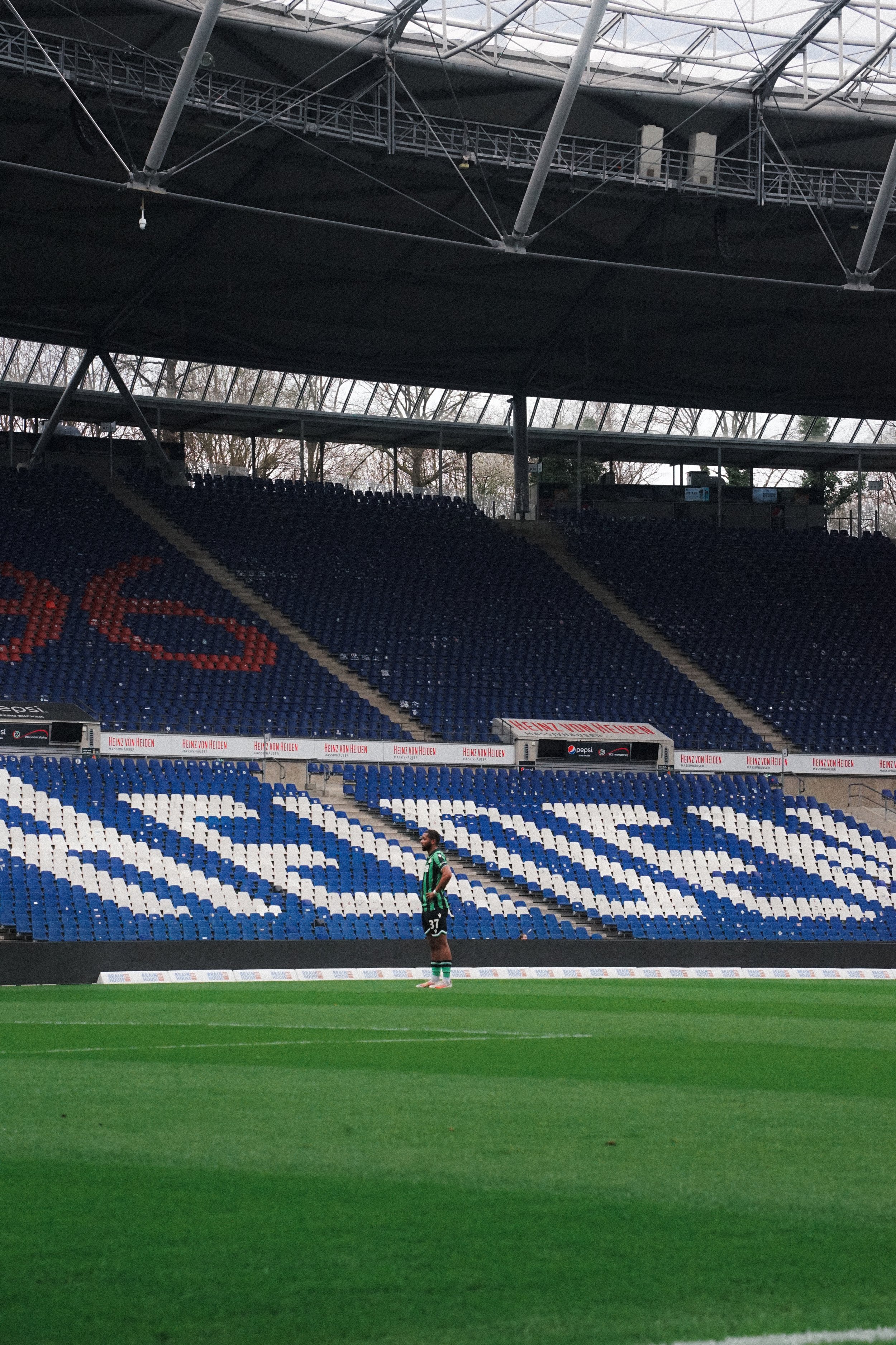 leere Heinz von Heiden Arena Hannover