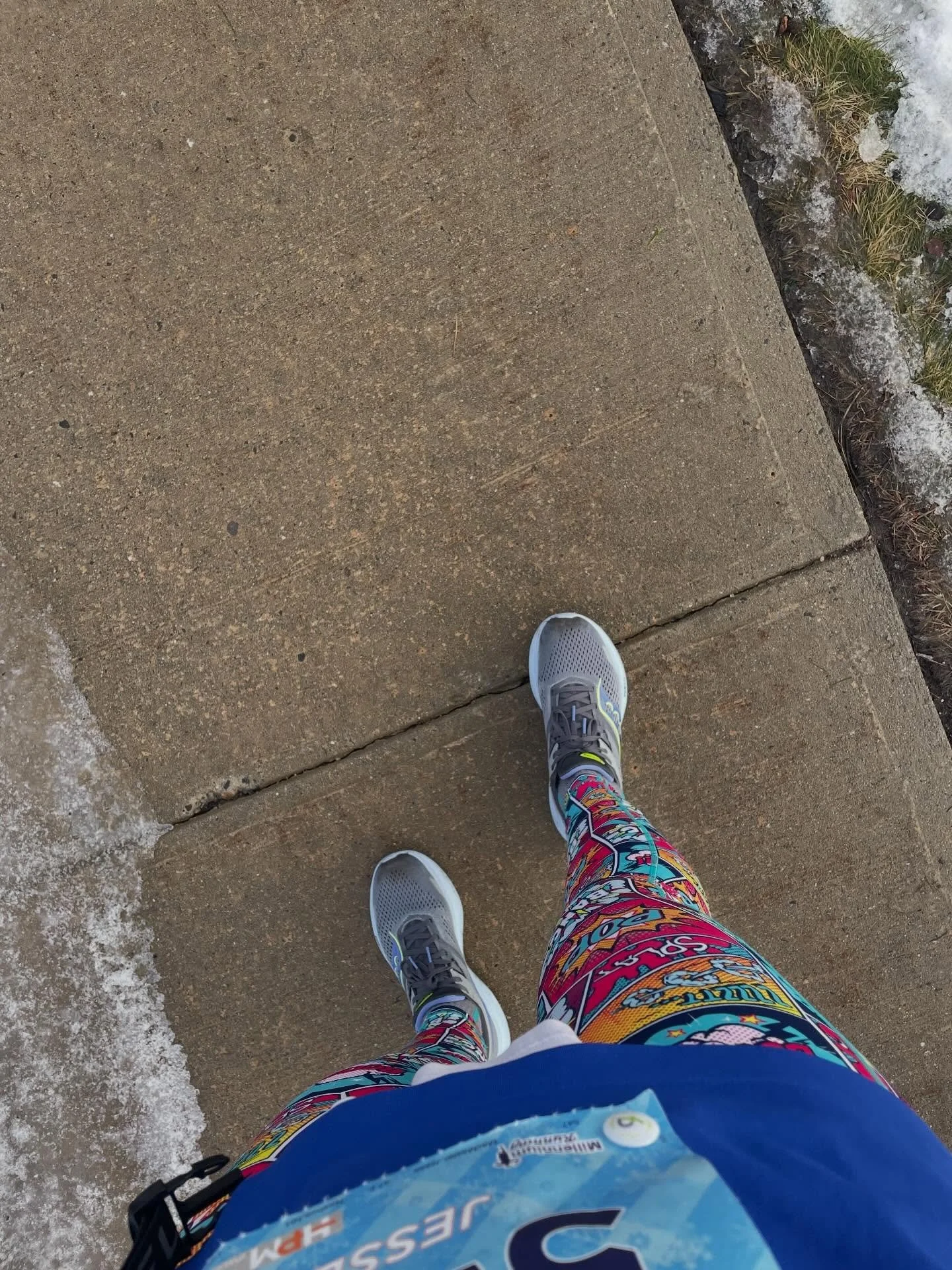 Run #5 of the year was the Snowflake Shuffle. Thanks to @millenniumrunning for another great race. 
The stars aligned with perfect temp and road conditions.
Now it&rsquo;s time to get busy making some art.
🎨
#nhrunner #nhartist #artistrunner #moveme