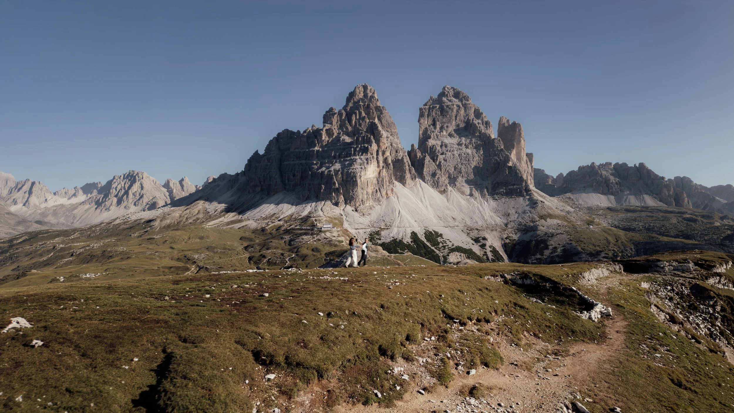couple-cadini-di-misurina-dolomites-proposal.jpg