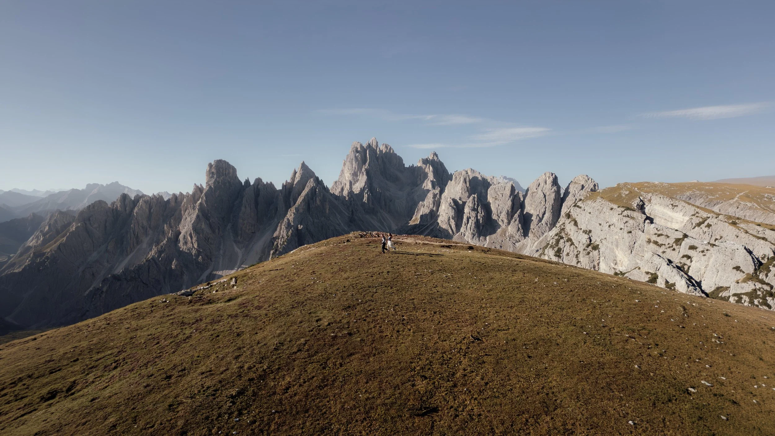 A quieter panoramic viewpoint overlooking the Cadini di Misurina peaks in the Dolomites.