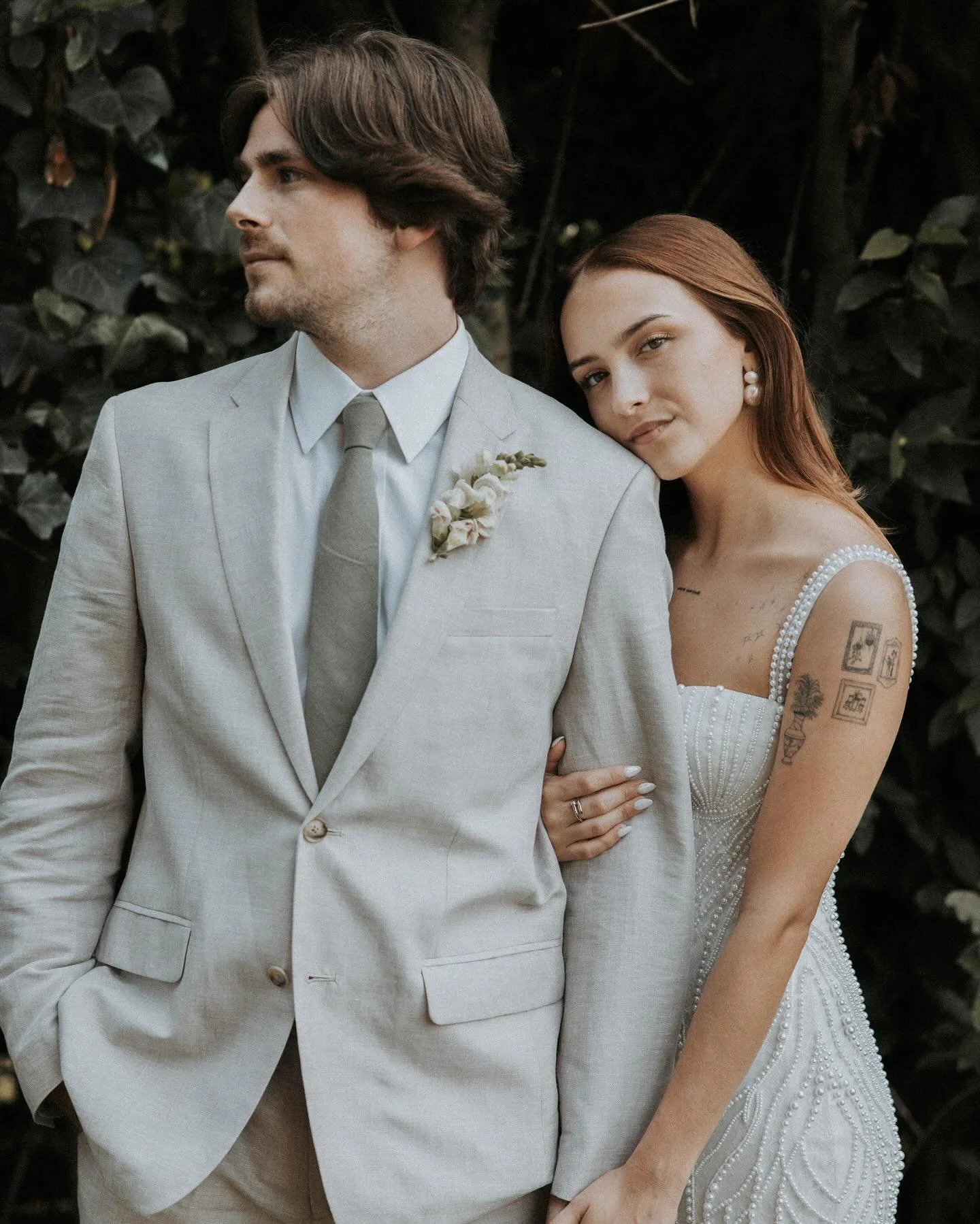 Kylie and Gracen came from Houston with LOTS of love 🤍
A big, sweet loving family accompanied this beautiful young couple and filled this Roman Villa with so much happiness and light up until the knot was tied in a simple and emotional ceremony.

📸