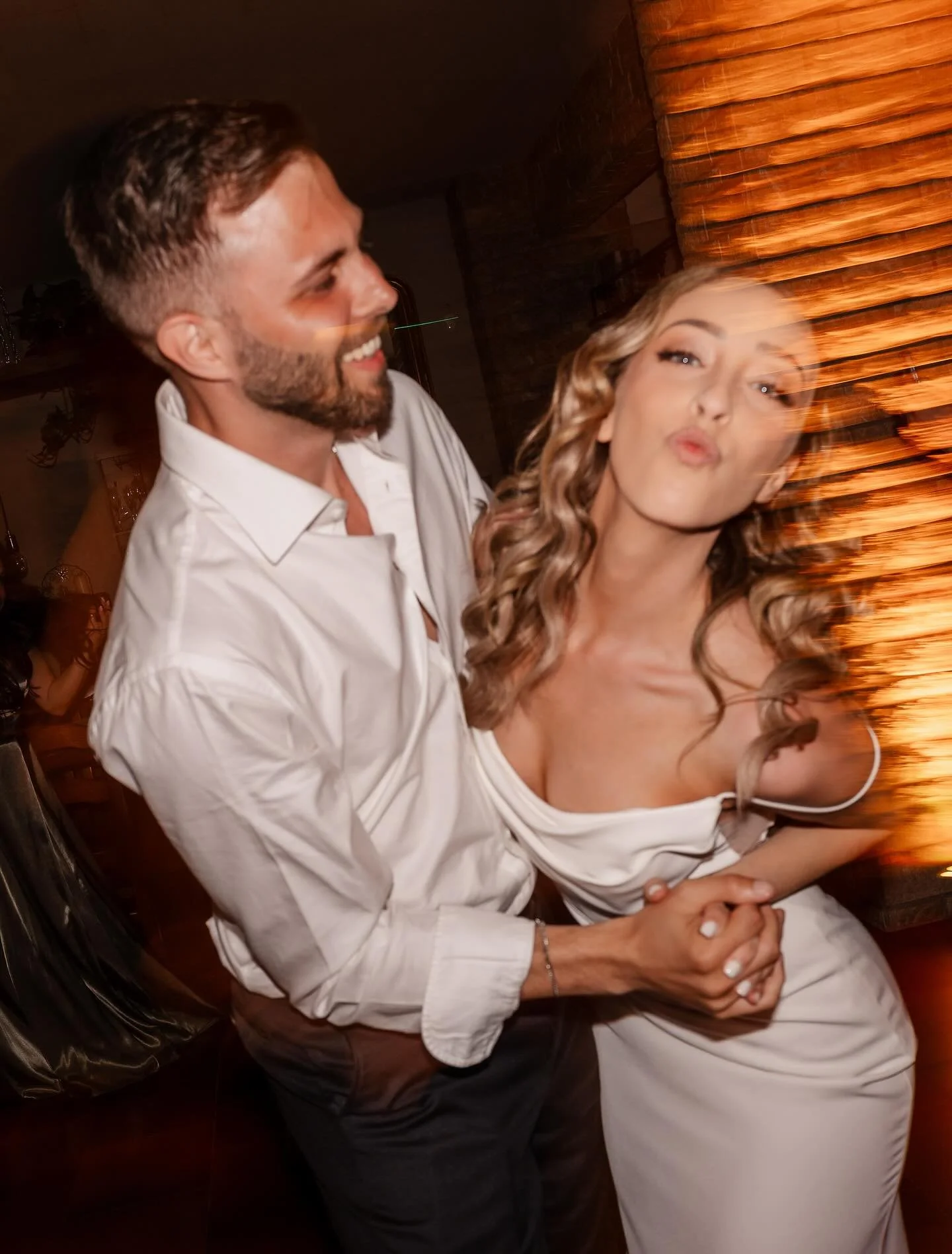 A ceremony that could&rsquo;ve brought rocks to tears and such a fun dance party.
Chelsea and Mark were surrounded by the best, most positive energy and so much love it chased the rainy clouds away leaving space for the beautiful wedding day this cou