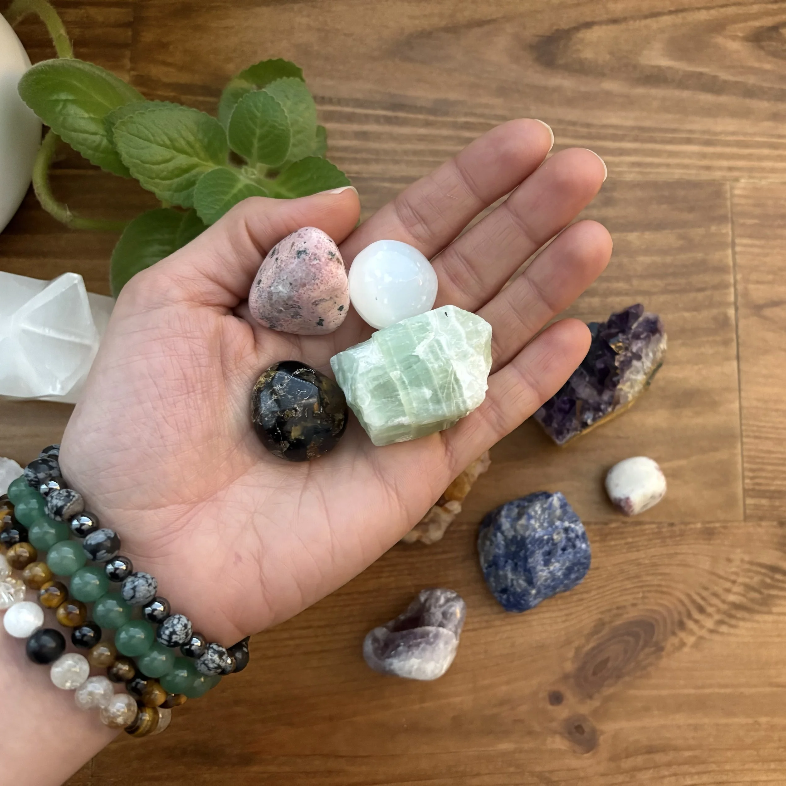 Do Crystals Choose You? Benefits of crystals and how to pick them