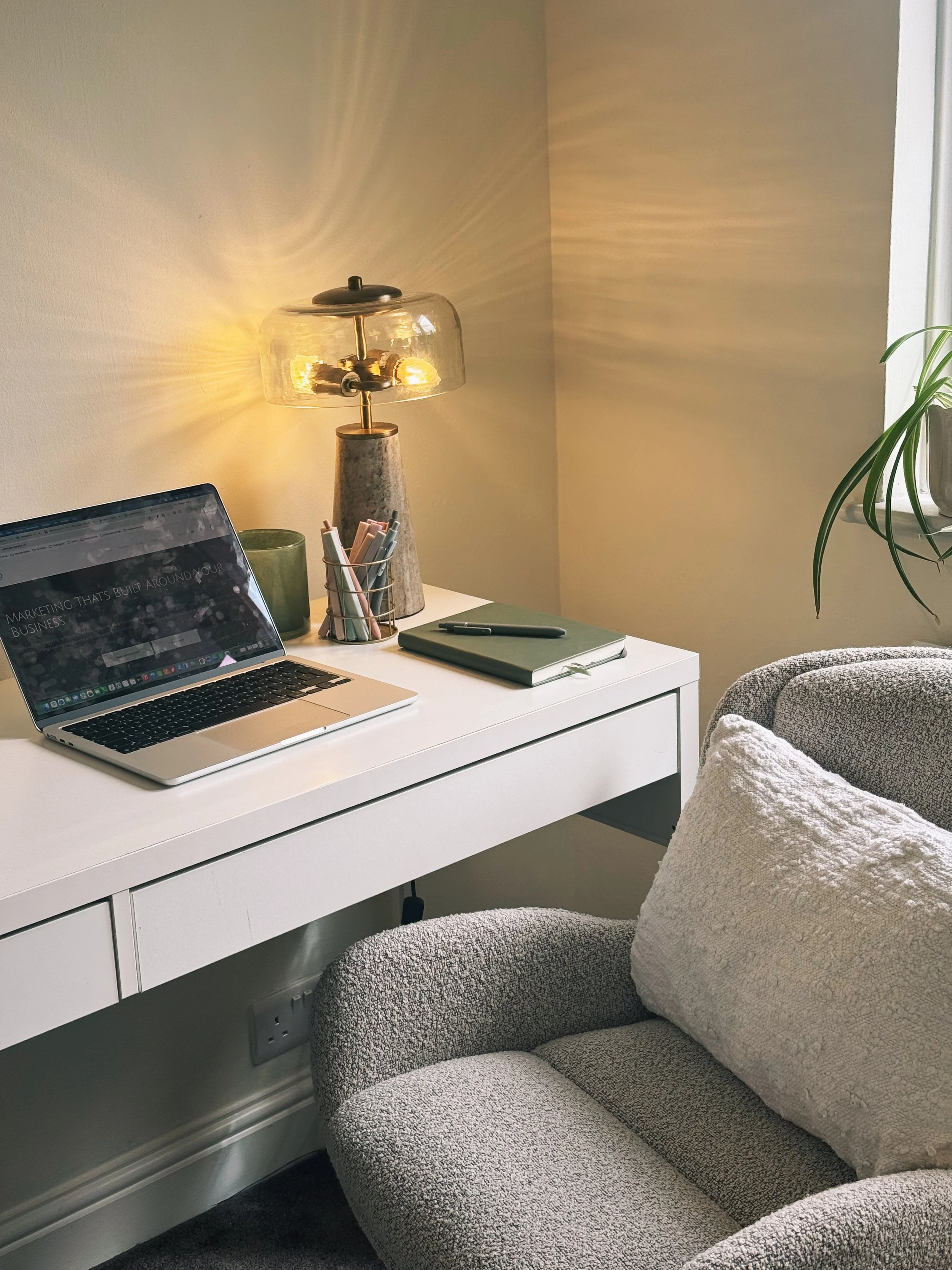 The Complete Guide to Social Media Management for Growing Businesses