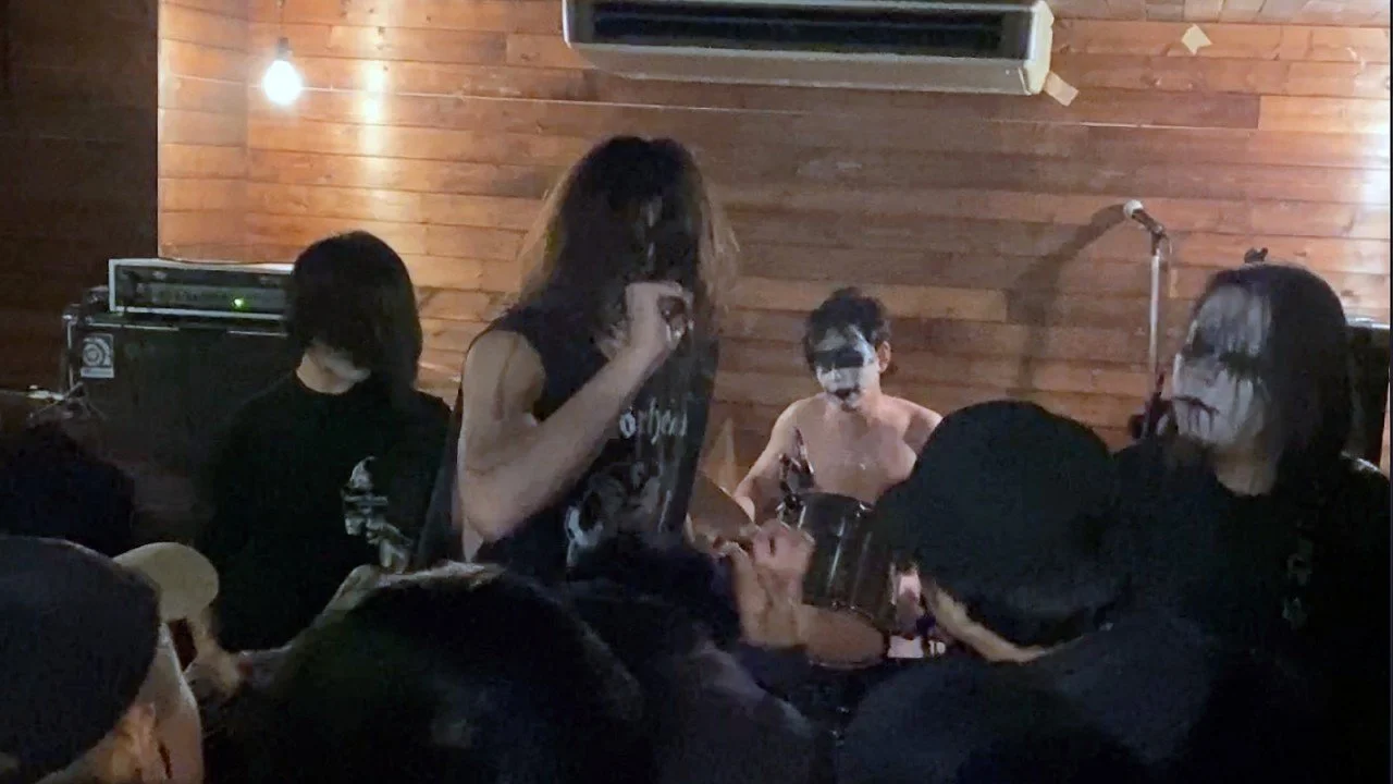 FIELD NOTES FROM THE PIT: KOIWA BUSHBASH AND THE RISING SIGNAL OF YOUNG BANDS