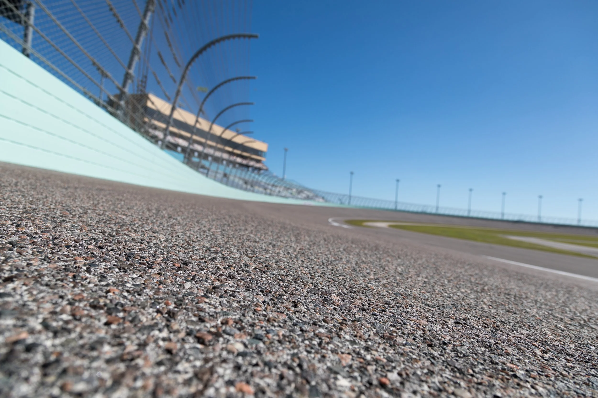 Racing Legend Dies