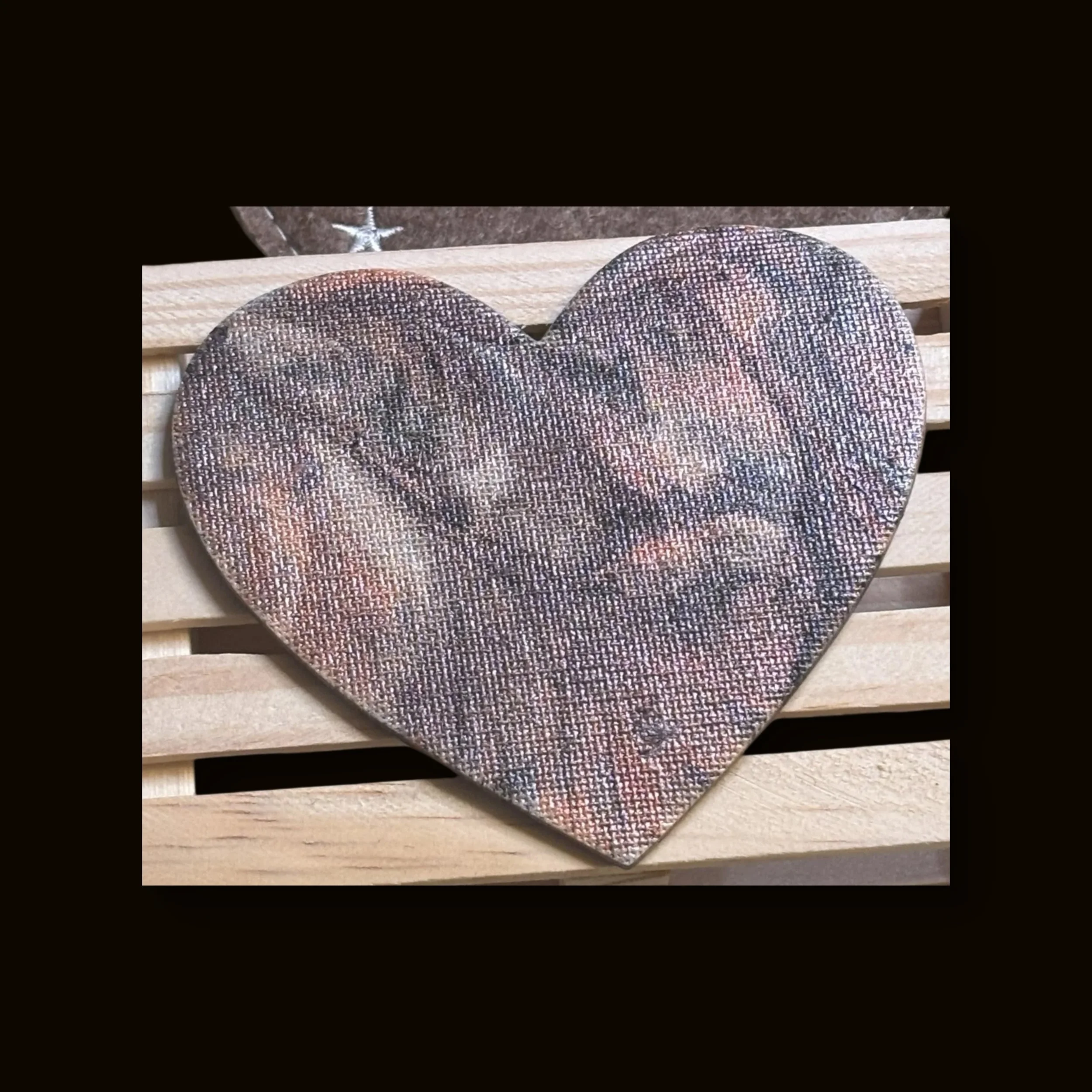 Mini-toile magnétique en forme de coeur "Rose Flou"