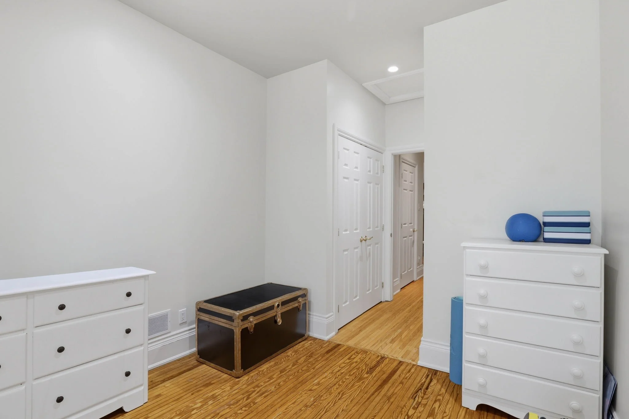 28-web-or-mls-39 Craig Street - Upper - Final Listing Photo-37.jpg