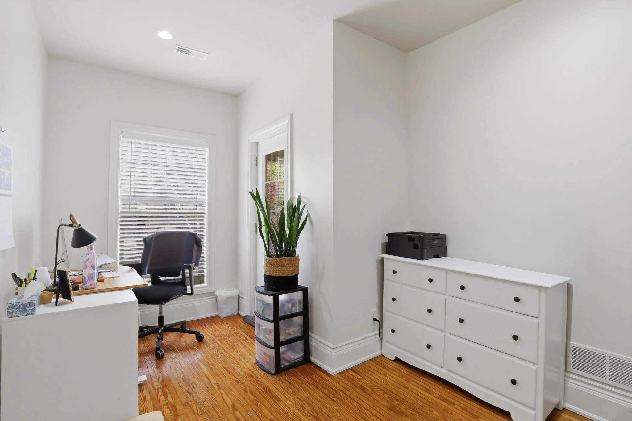 27-web-or-mls-39 Craig Street - Upper - Final Listing Photo-36.jpg