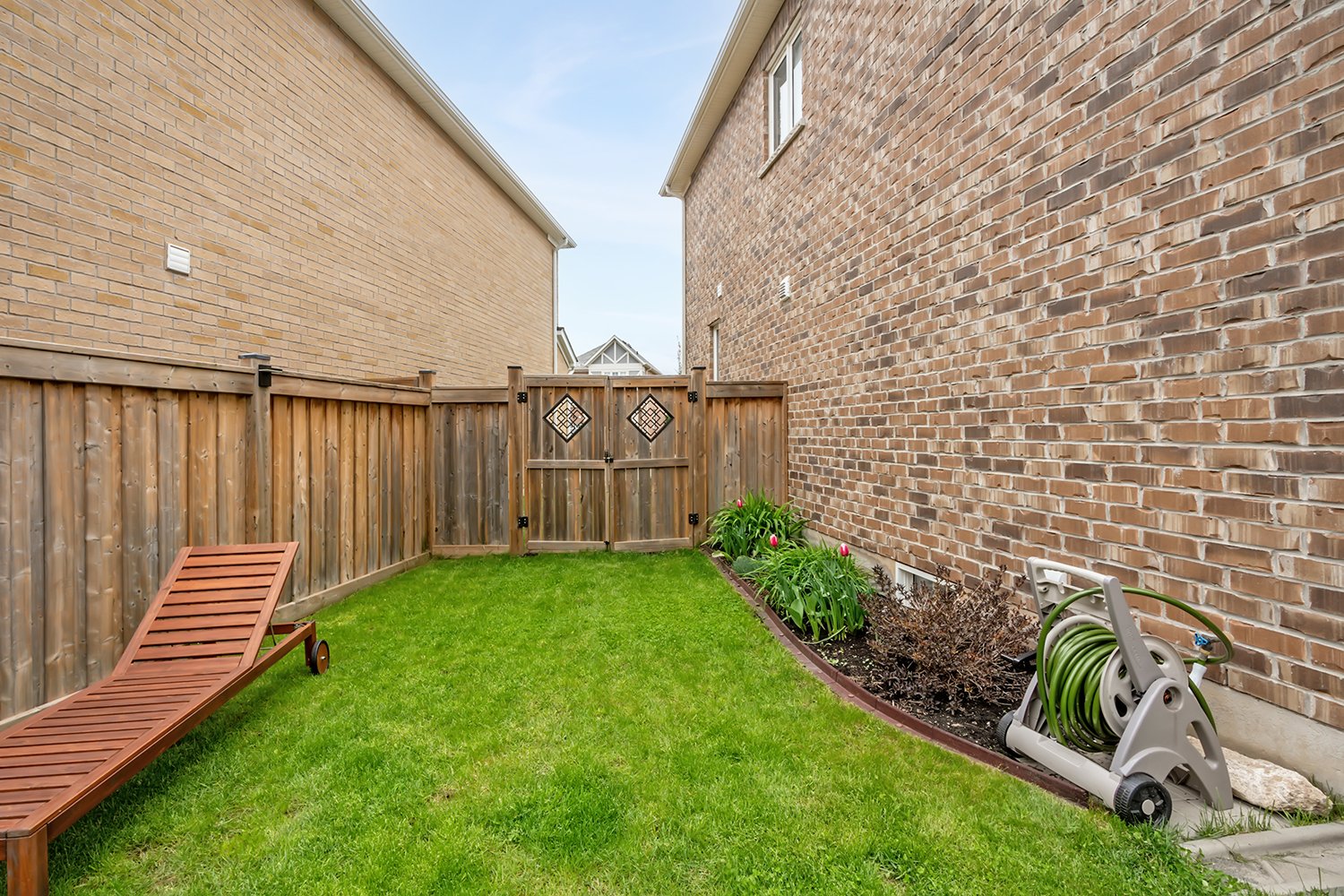 80 Forest Ridge Ave 079.jpg