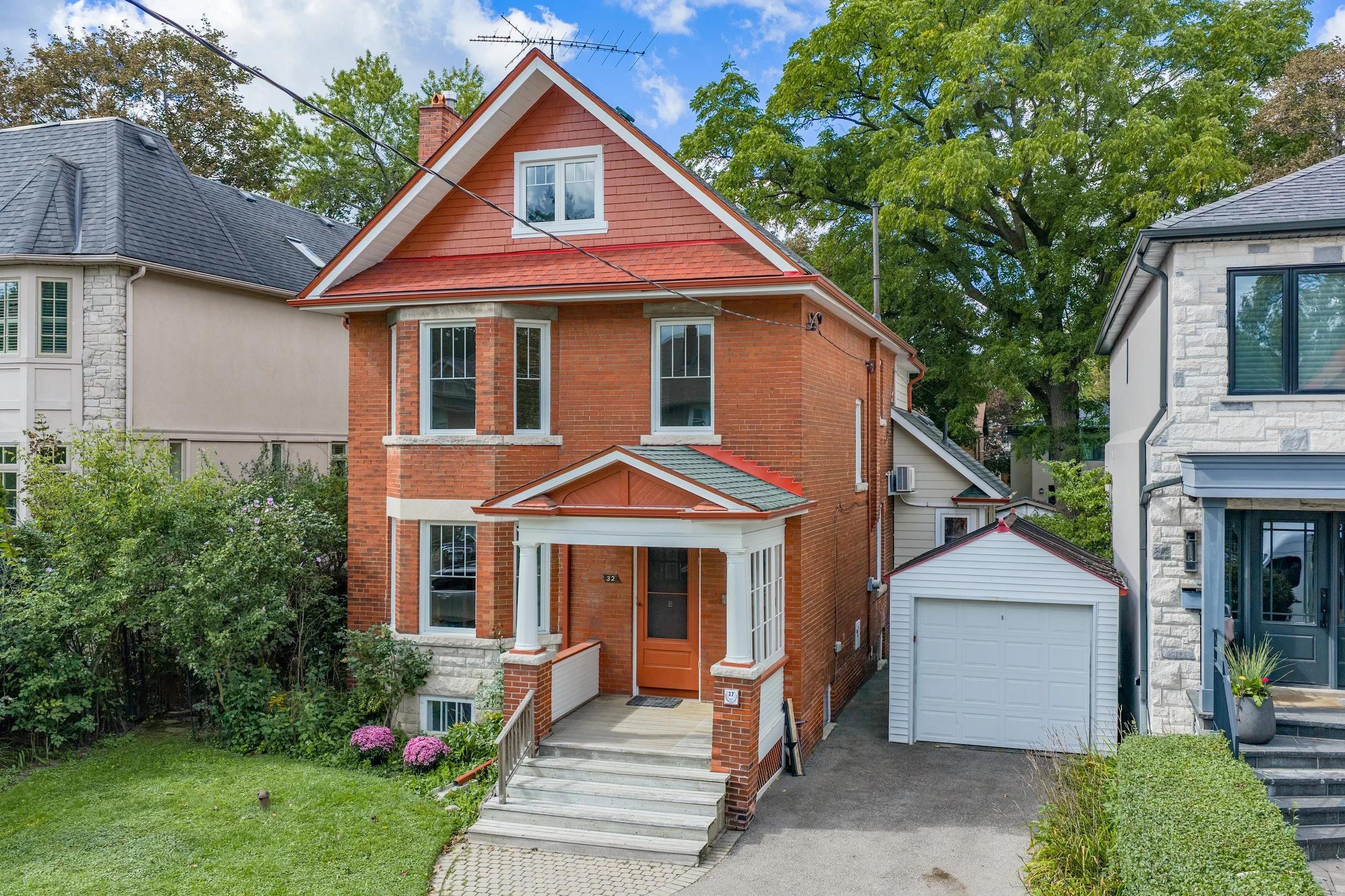 32 Belcourt Rd-1.jpg